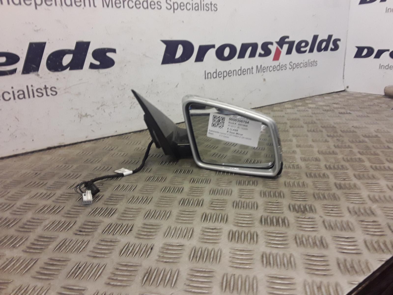 View Auto part R Door Mirror Mercedes E Class 2013