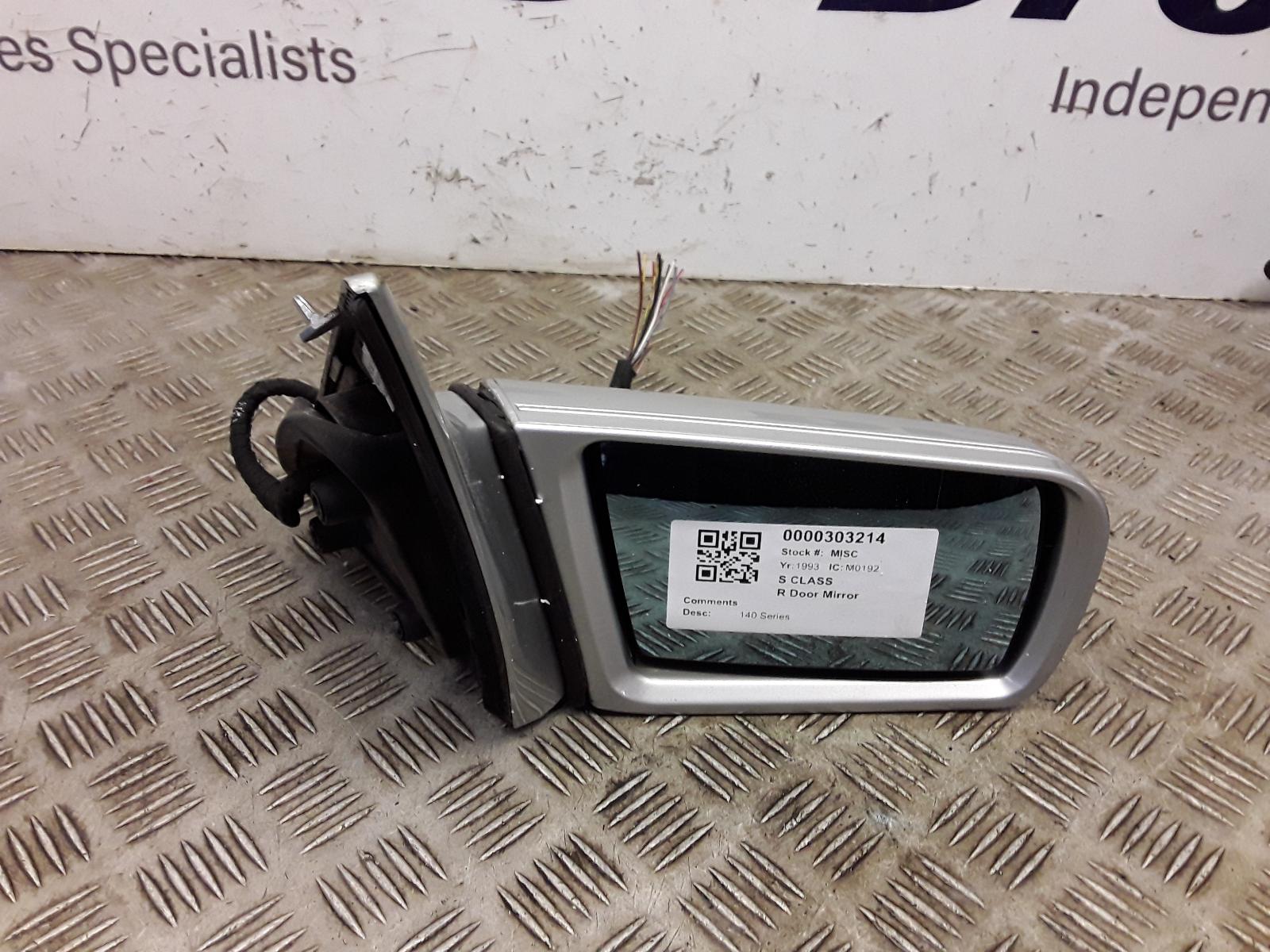 1993 Mercedes S Class R Door Mirror View Auto part R Door Mirror Mercedes S Class 1993