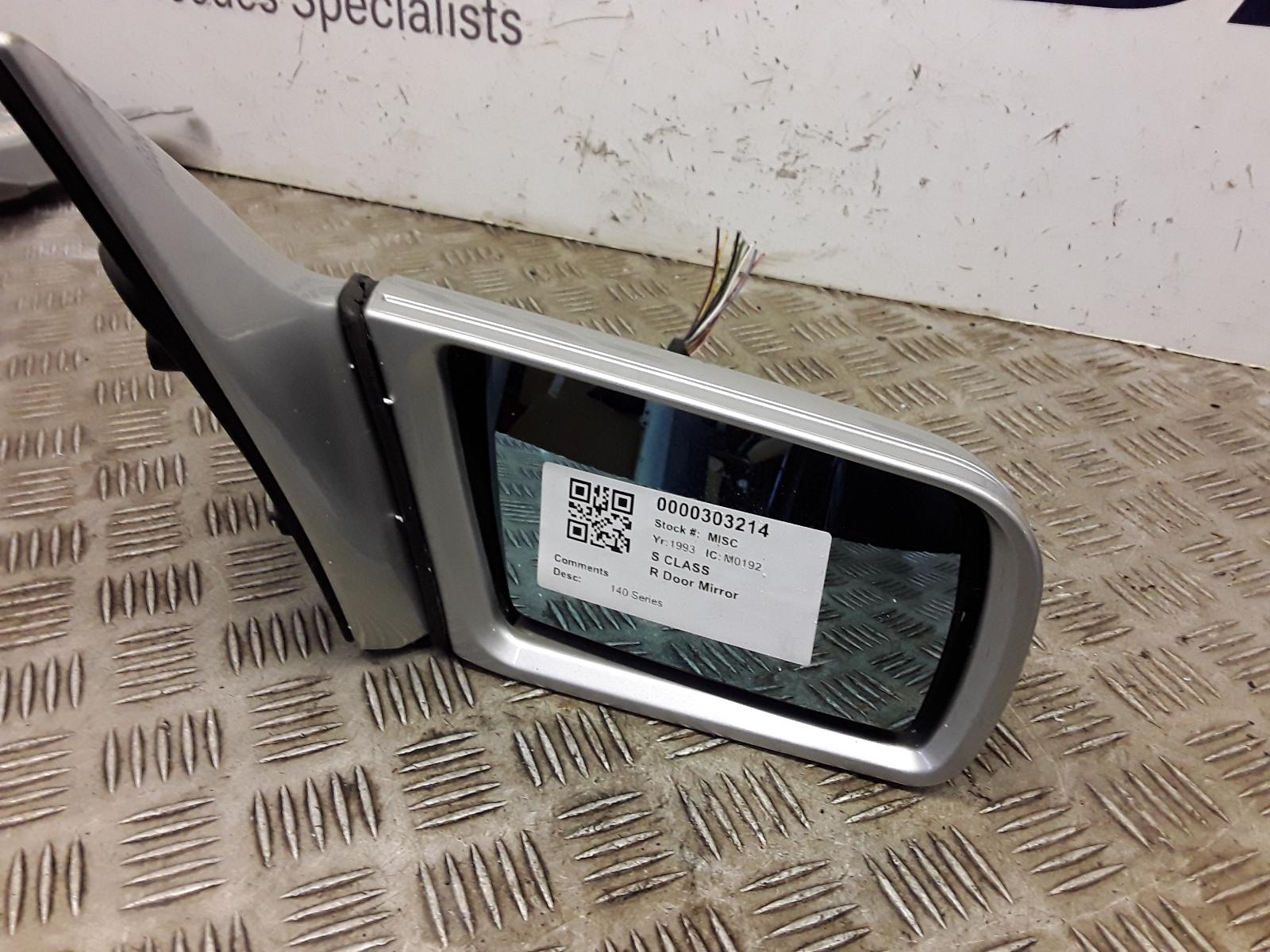 1993 Mercedes S Class R Door Mirror View Auto part R Door Mirror Mercedes S Class 1993