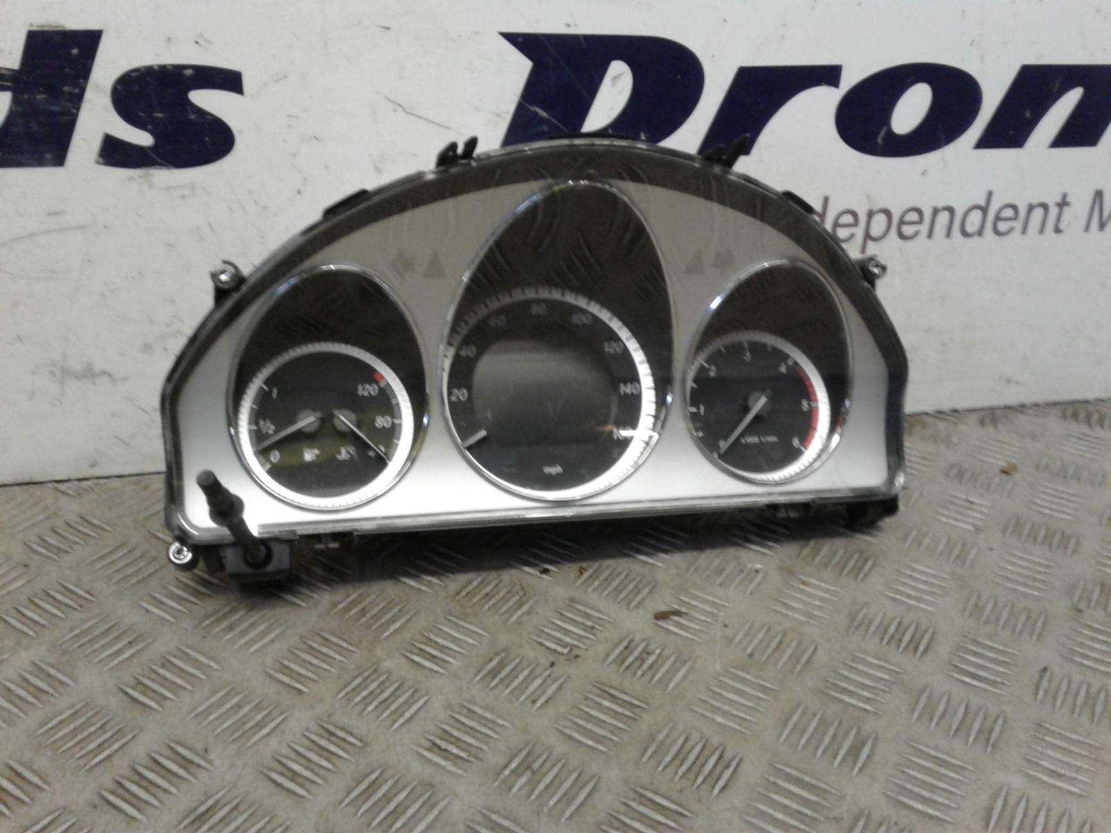 2009 Mercedes C Class Speedometer View Auto part Speedometer Mercedes C Class 2009