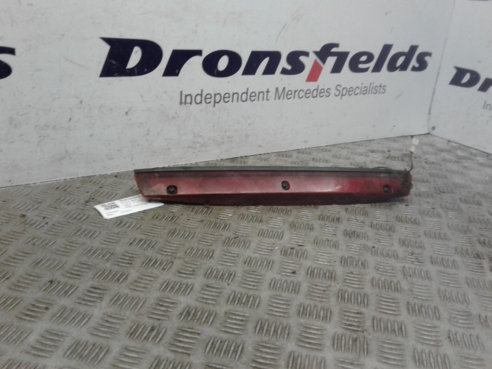 View Auto part High Level Stop Light Mercedes Vito 2014