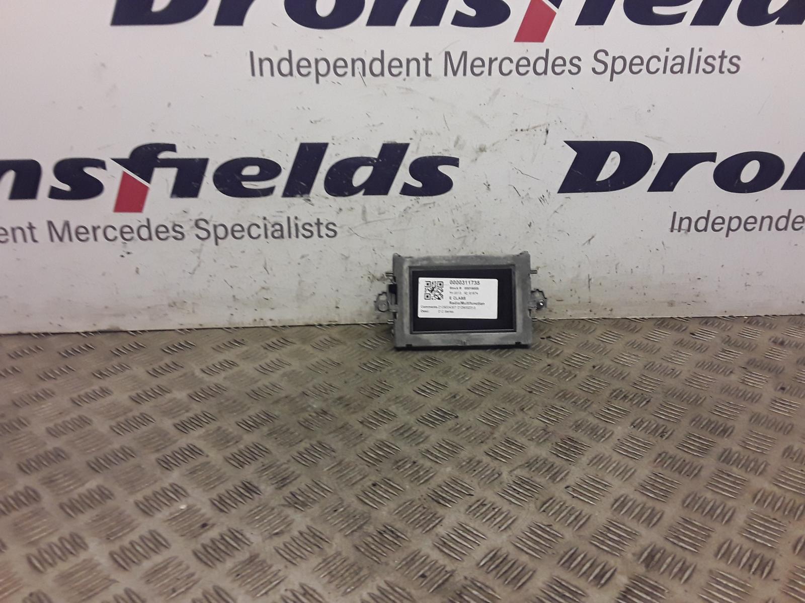 View Auto part Radio Display Mercedes E Class 2013