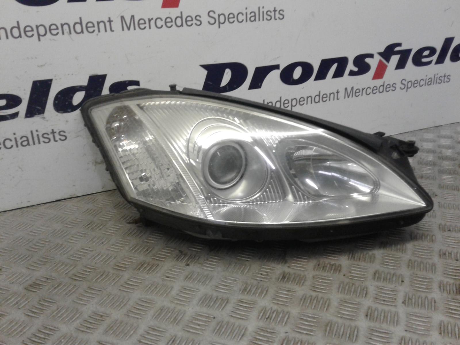 View Auto part R Headlamp Mercedes S Class 2006