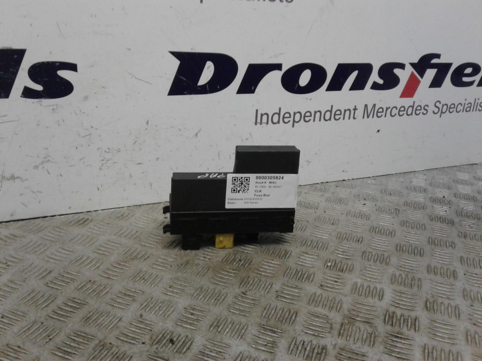 View Auto part Fuse Box Mercedes Clk 1999