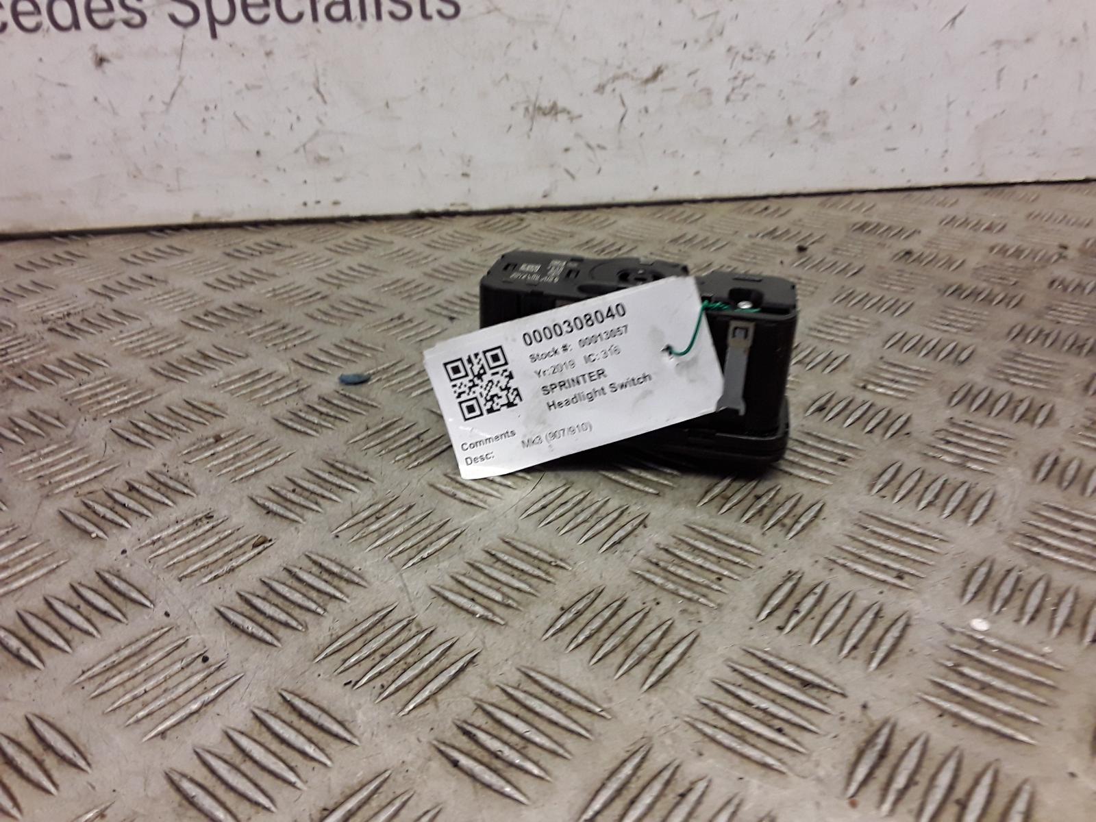 View Auto part Headlight Switch Mercedes Sprinter 2019