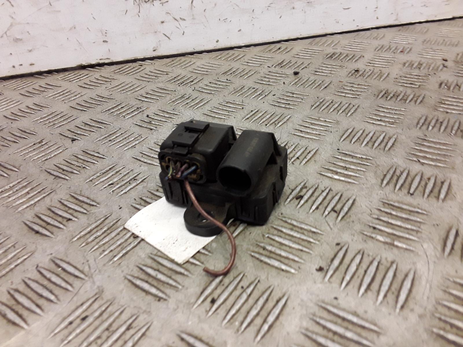 2010 Mercedes C Class Misc. Relay View Auto part Misc. Relay Mercedes C Class 2010
