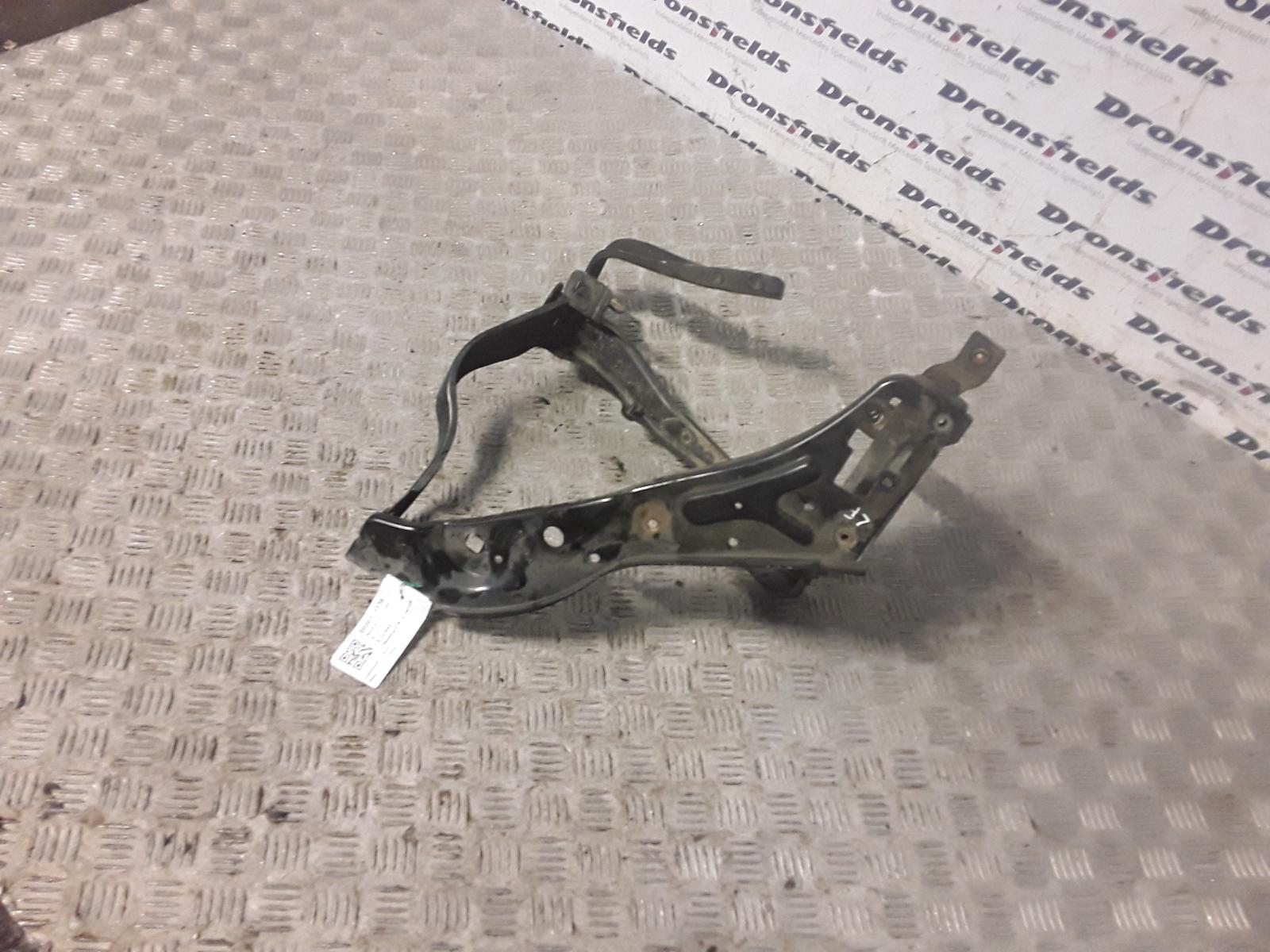View Auto part Headlight Bracket Left Mercedes E Class 2010