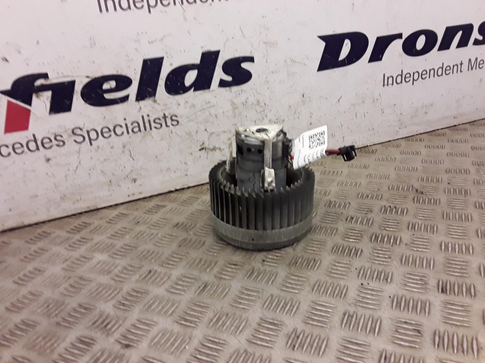 View Auto part Heater Motor/Assembly Mercedes C Class 2009