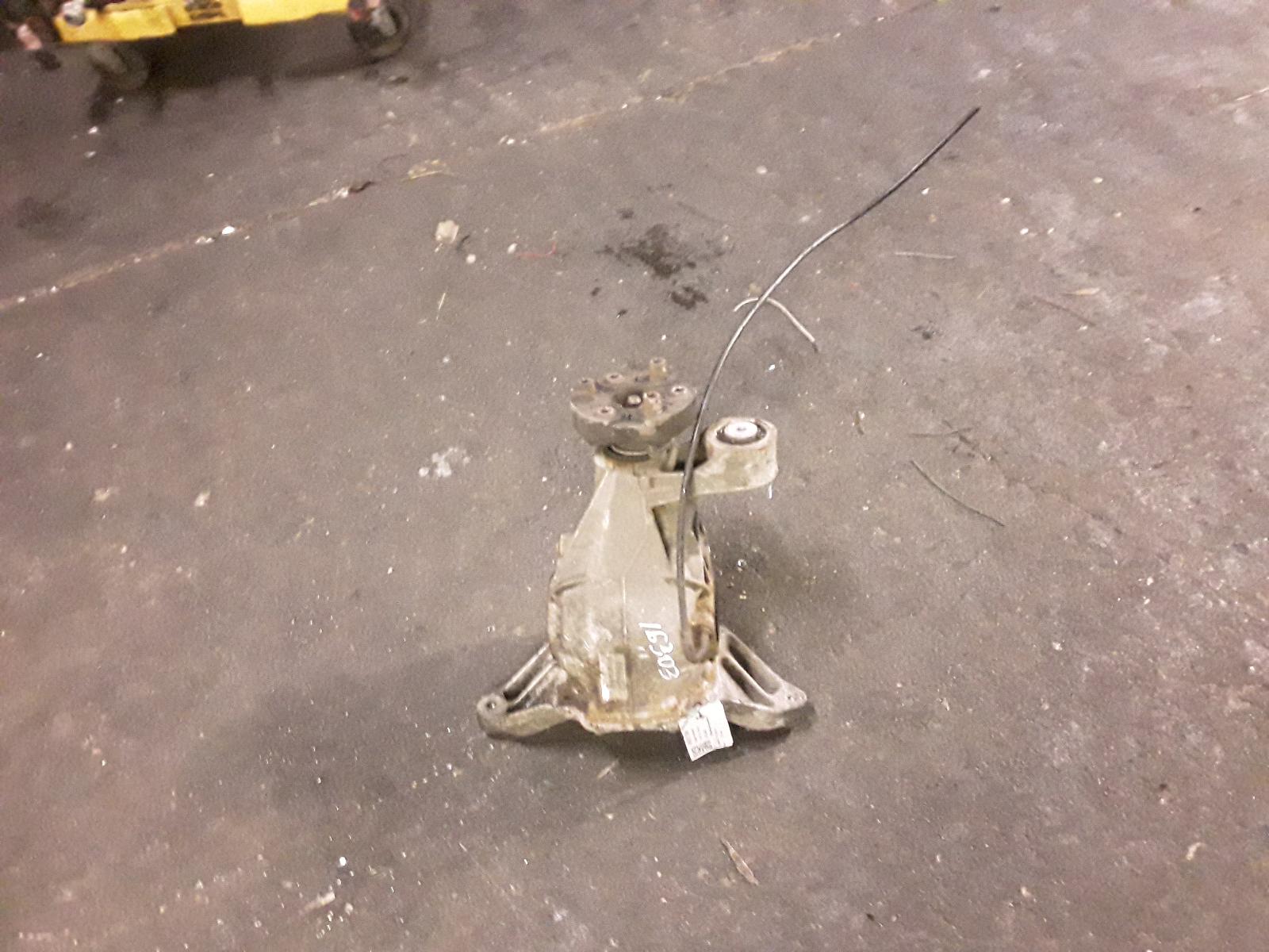 View Auto part Differential Assembly Mercedes M Class 2013
