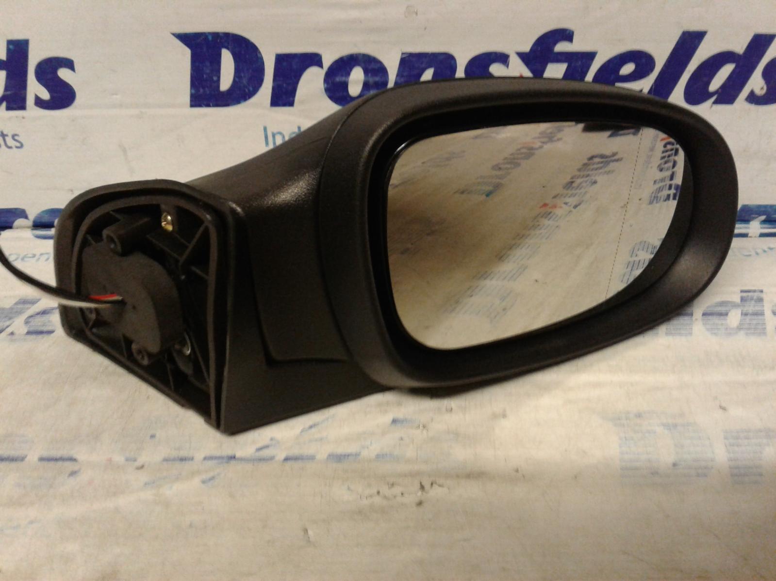 View Auto part R Door Mirror Mercedes A Class 1998