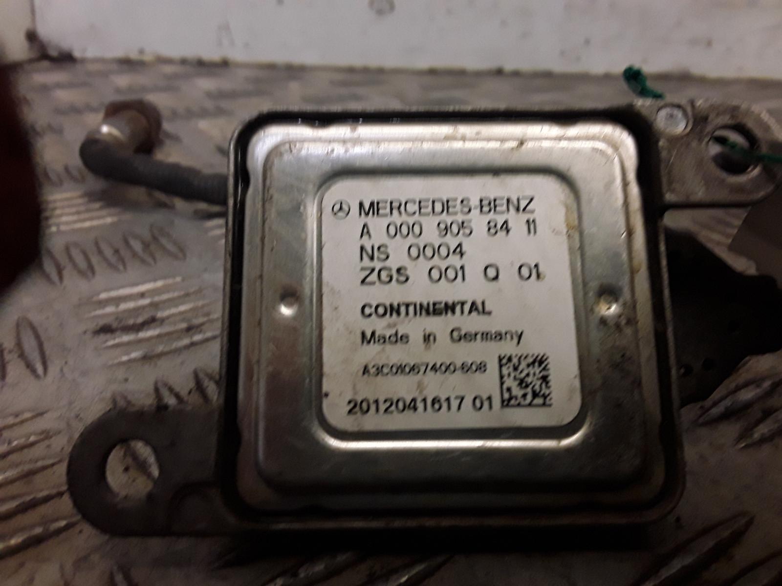View Auto part Oxygen Sensor Mercedes Sprinter 2017