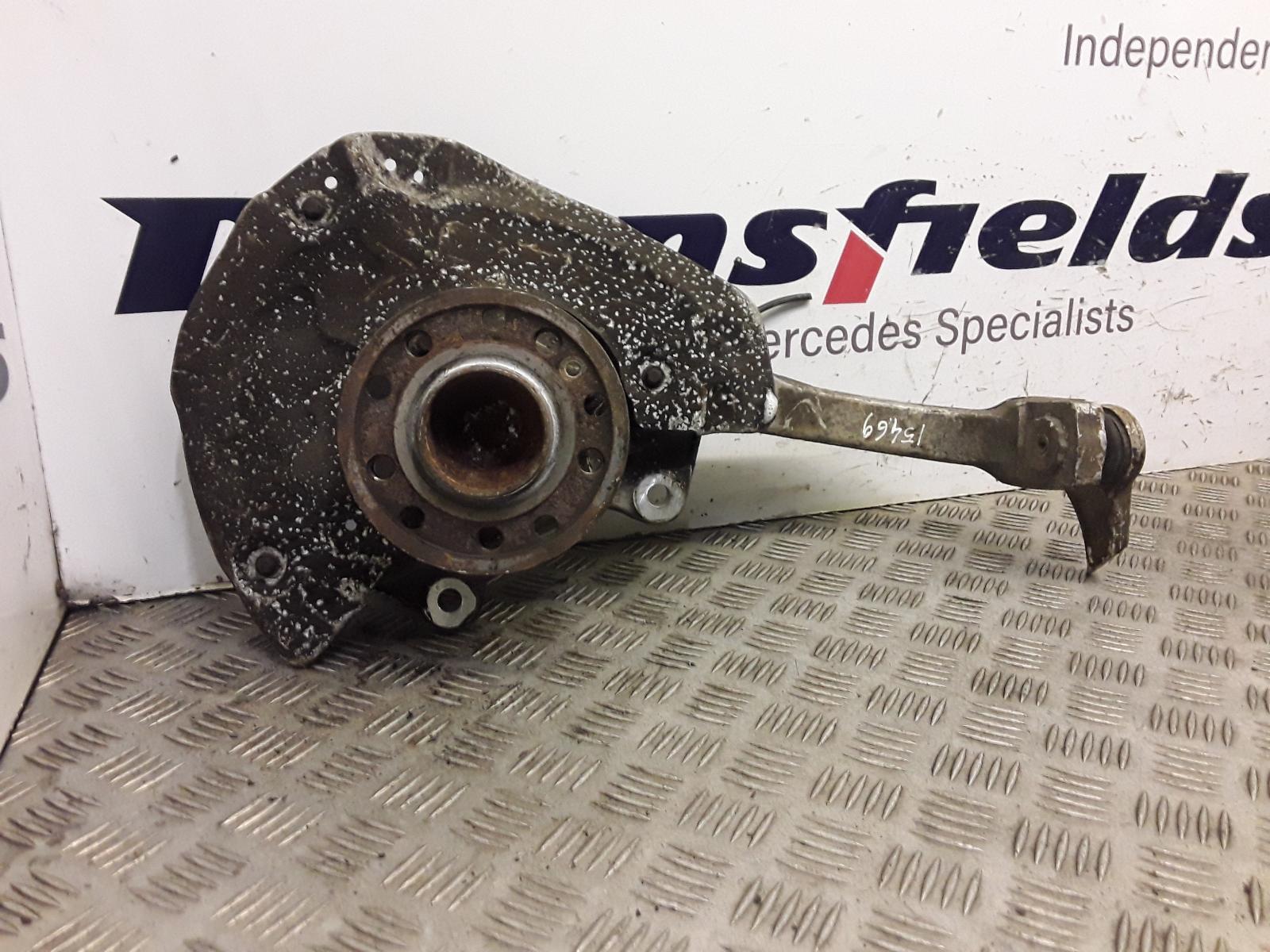 View Auto part RF Hub/Stub Axle Assembly Mercedes C Class 2016