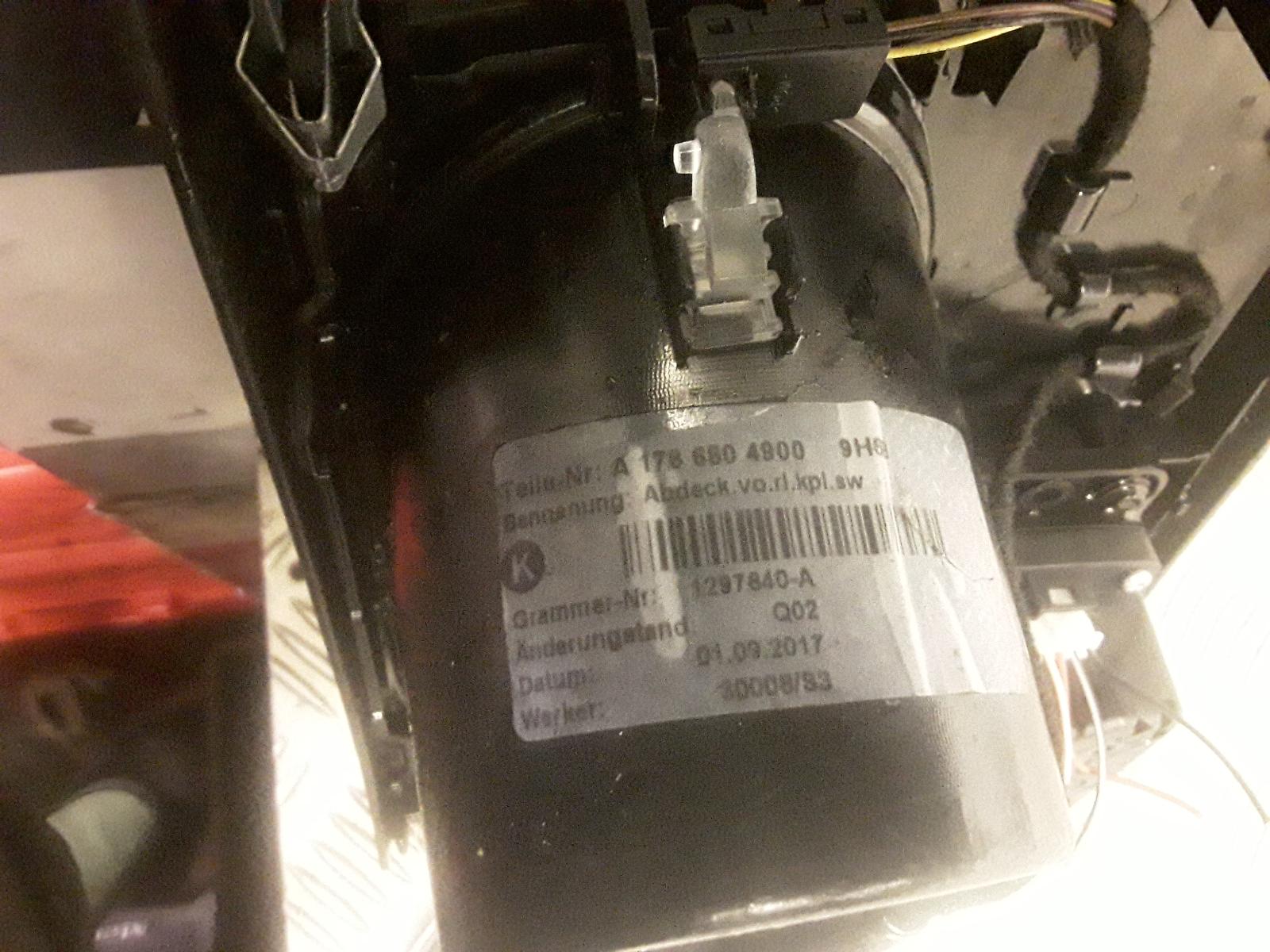 View Auto part Misc Switch Mercedes Gla Class 2018
