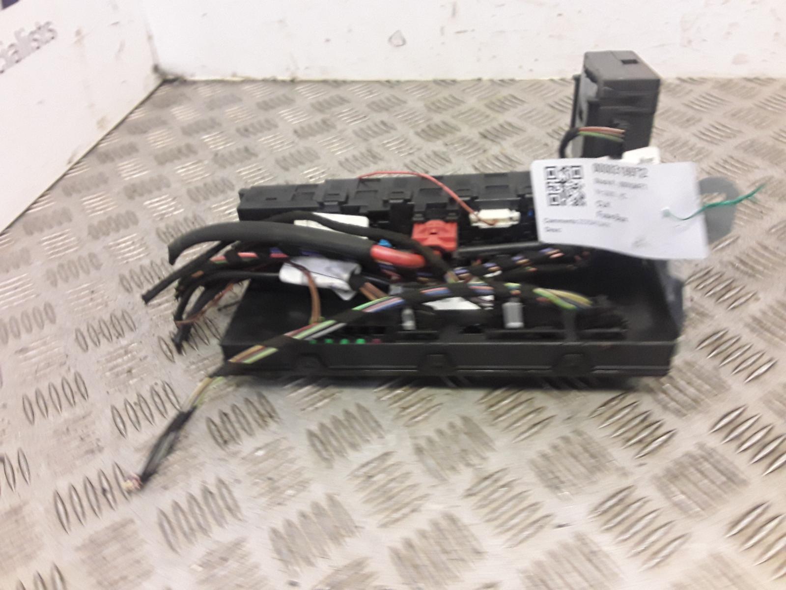 View Auto part Fuse Box Mercedes Clk 2009