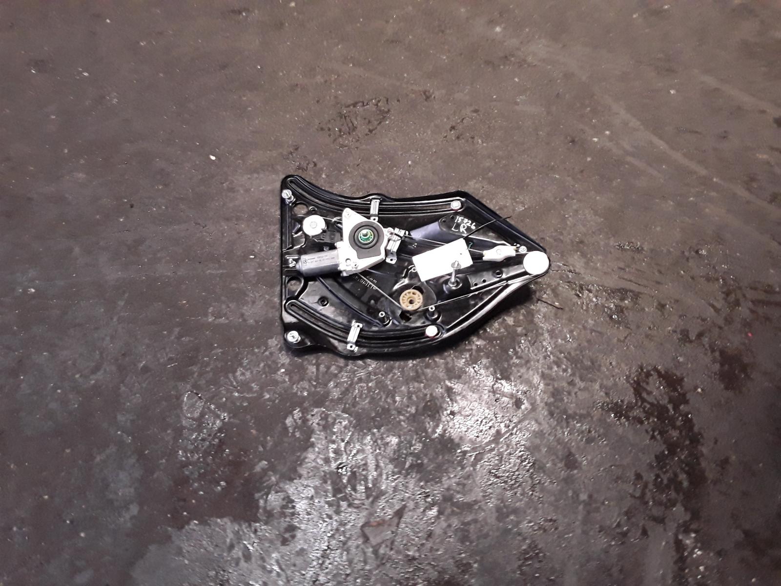 View Auto part LR Window Regulator Mercedes E Class 2013