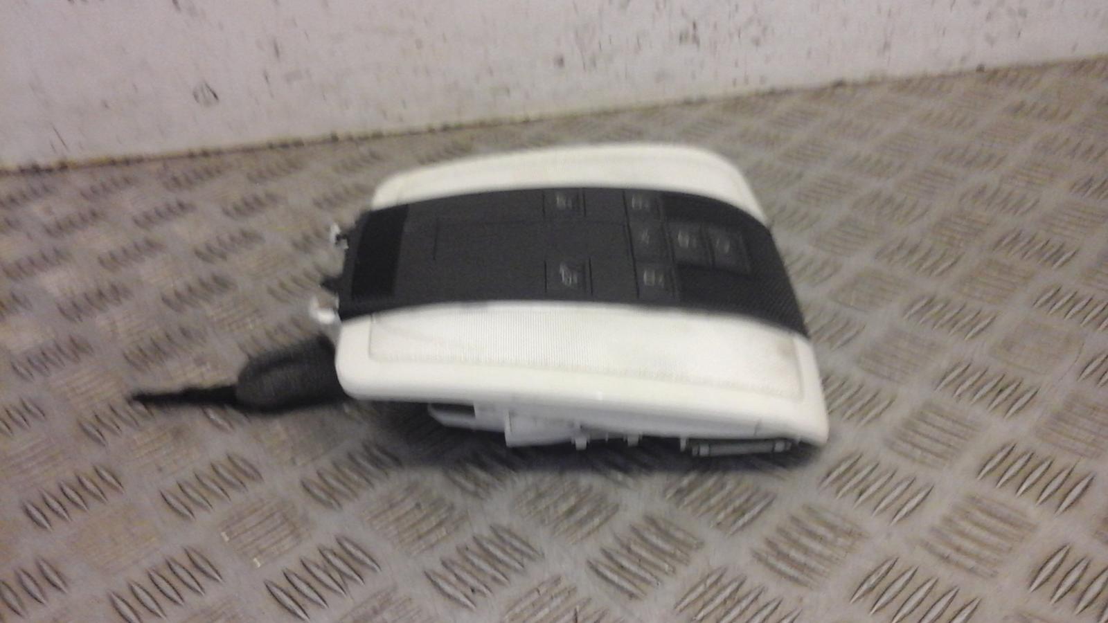 View Auto part Courtesy Light Mercedes E Class 2013