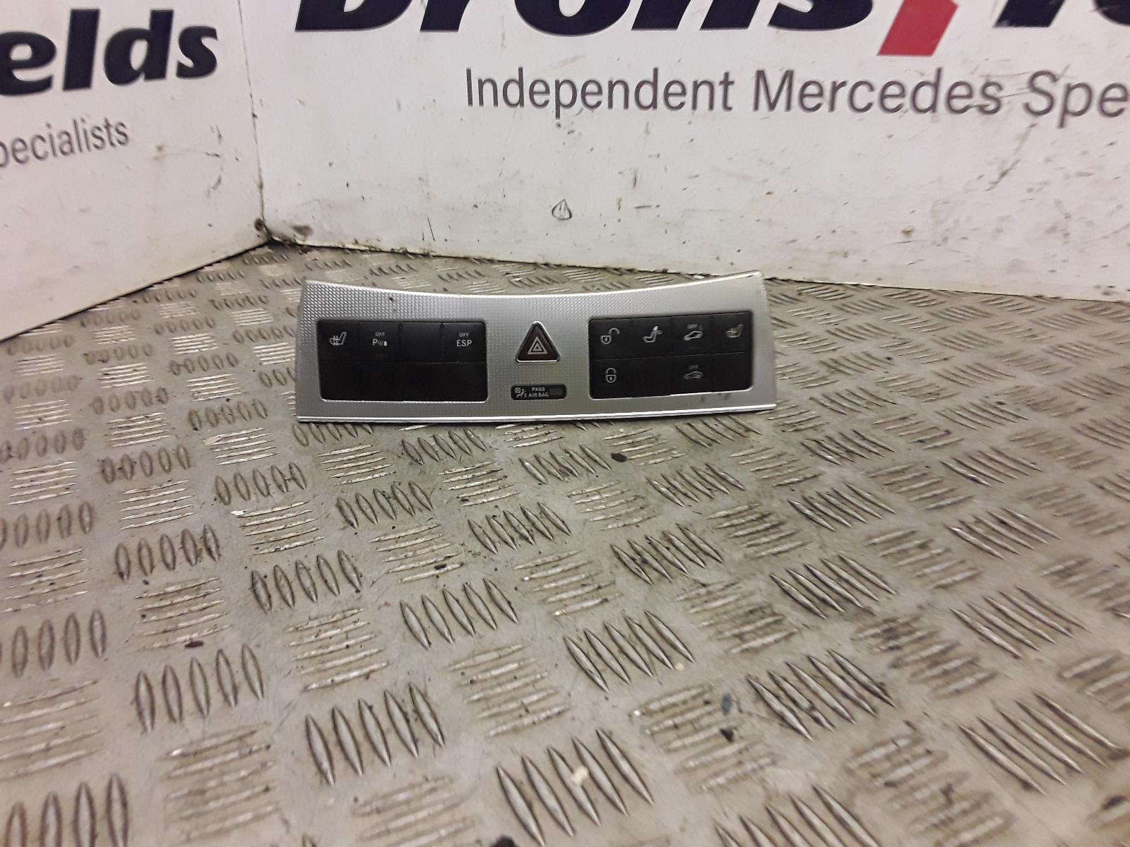 View Auto part Flasher/Hazard Relay Mercedes Clk 2008