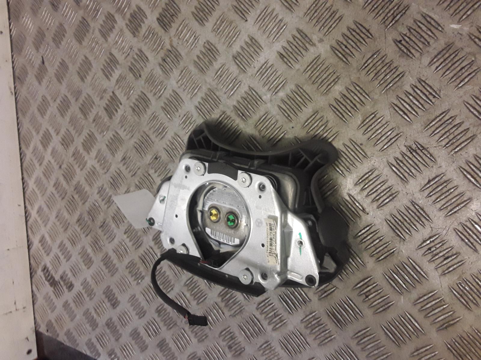 2007 Mercedes E Class R Air Bag View Auto part R Air Bag Mercedes E Class 2007