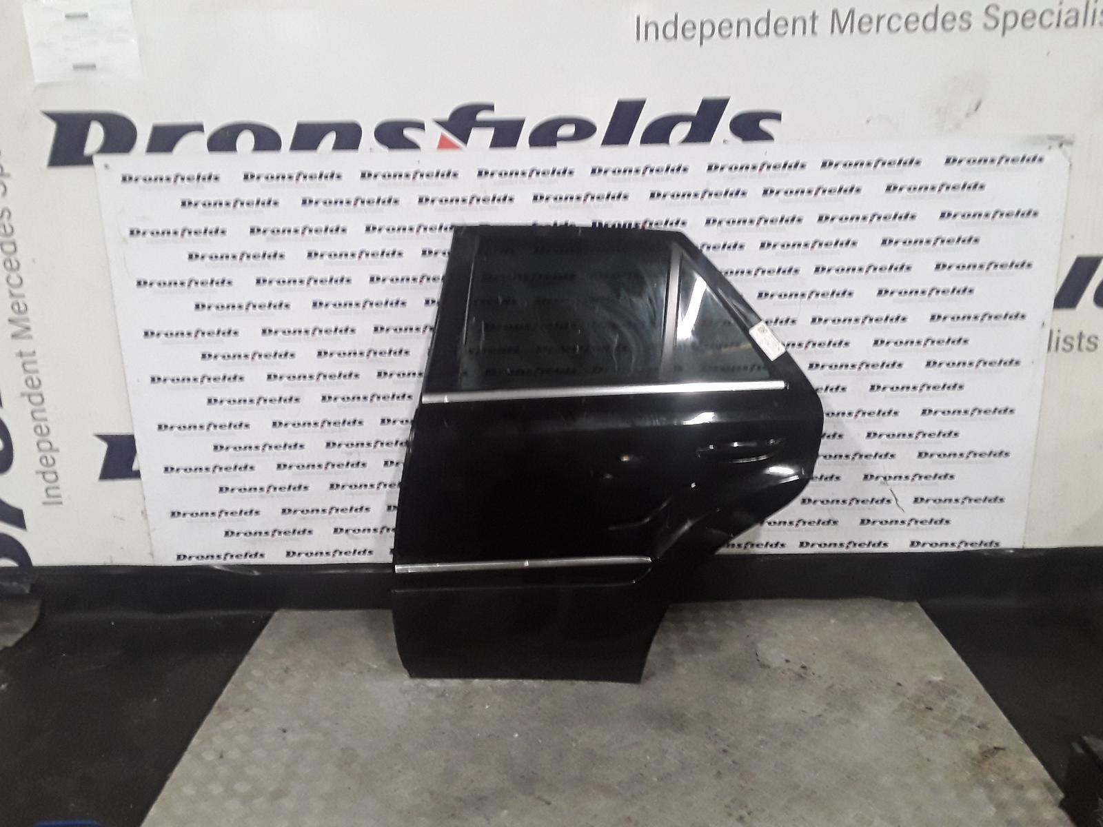 View Auto part L Rear Door Mercedes M Class 2010