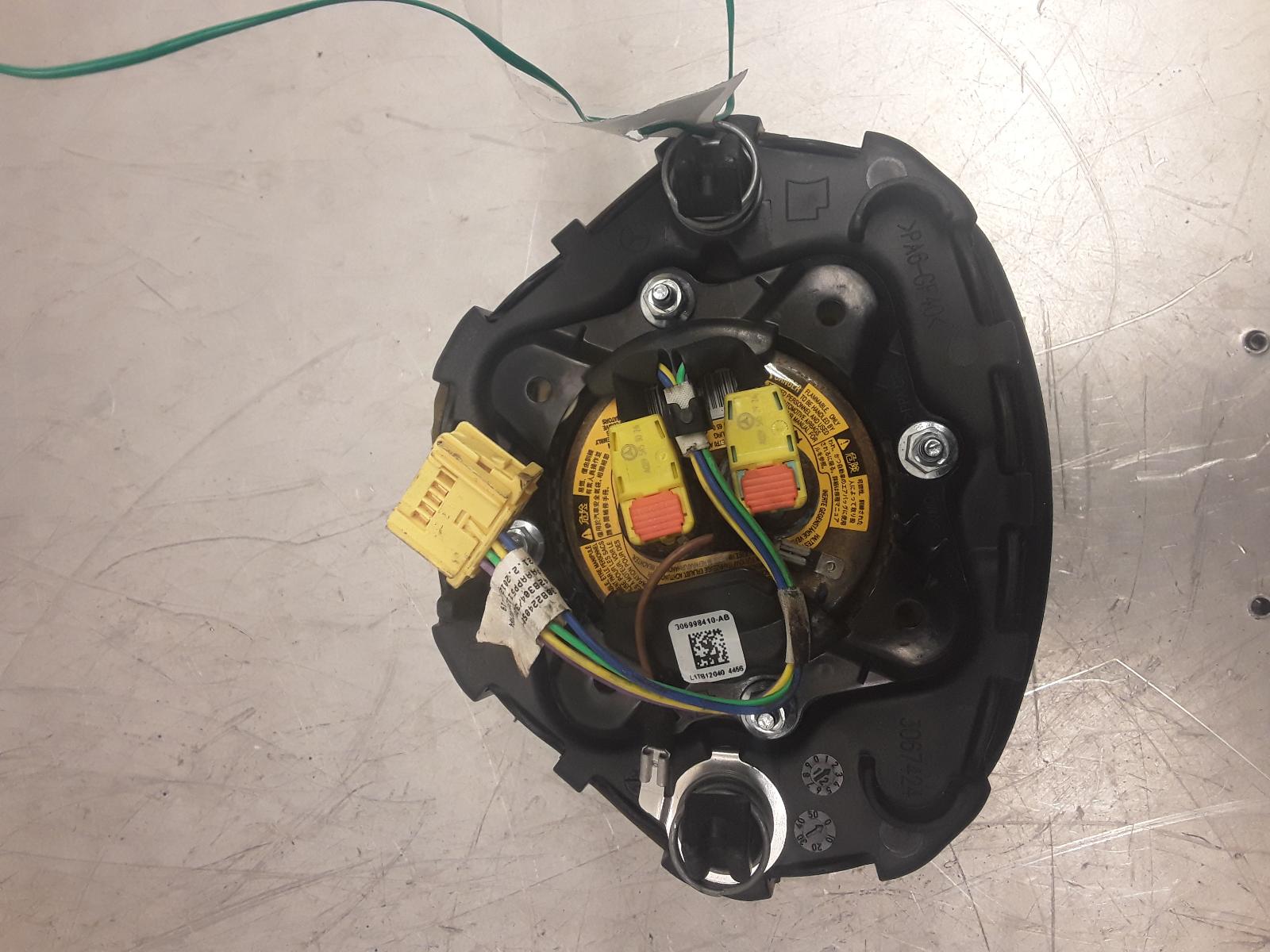 2013 Mercedes E Class R Air Bag View Auto part R Air Bag Mercedes E Class 2013