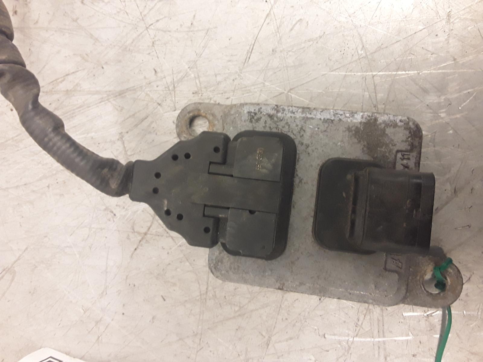 View Auto part Misc Mercedes Sprinter 2020