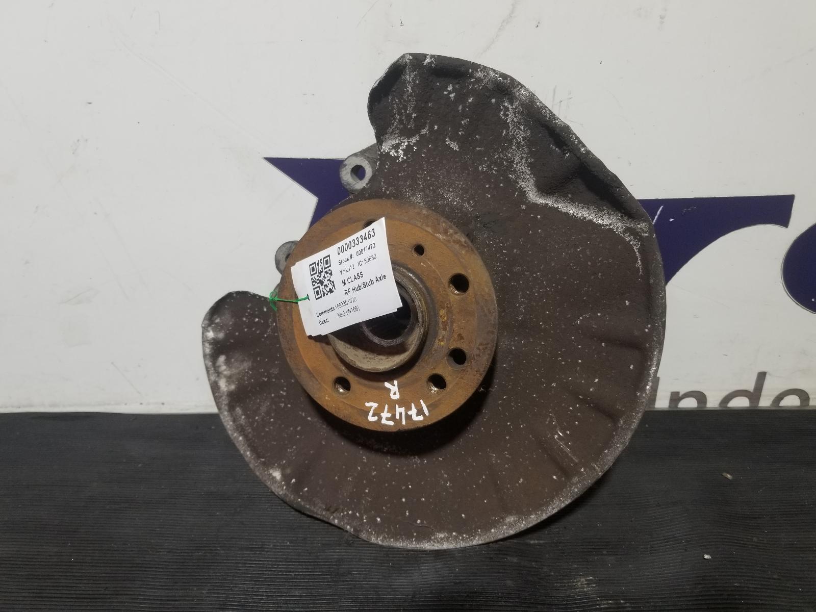 View Auto part RF Hub/Stub Axle Assembly Mercedes M Class 2012