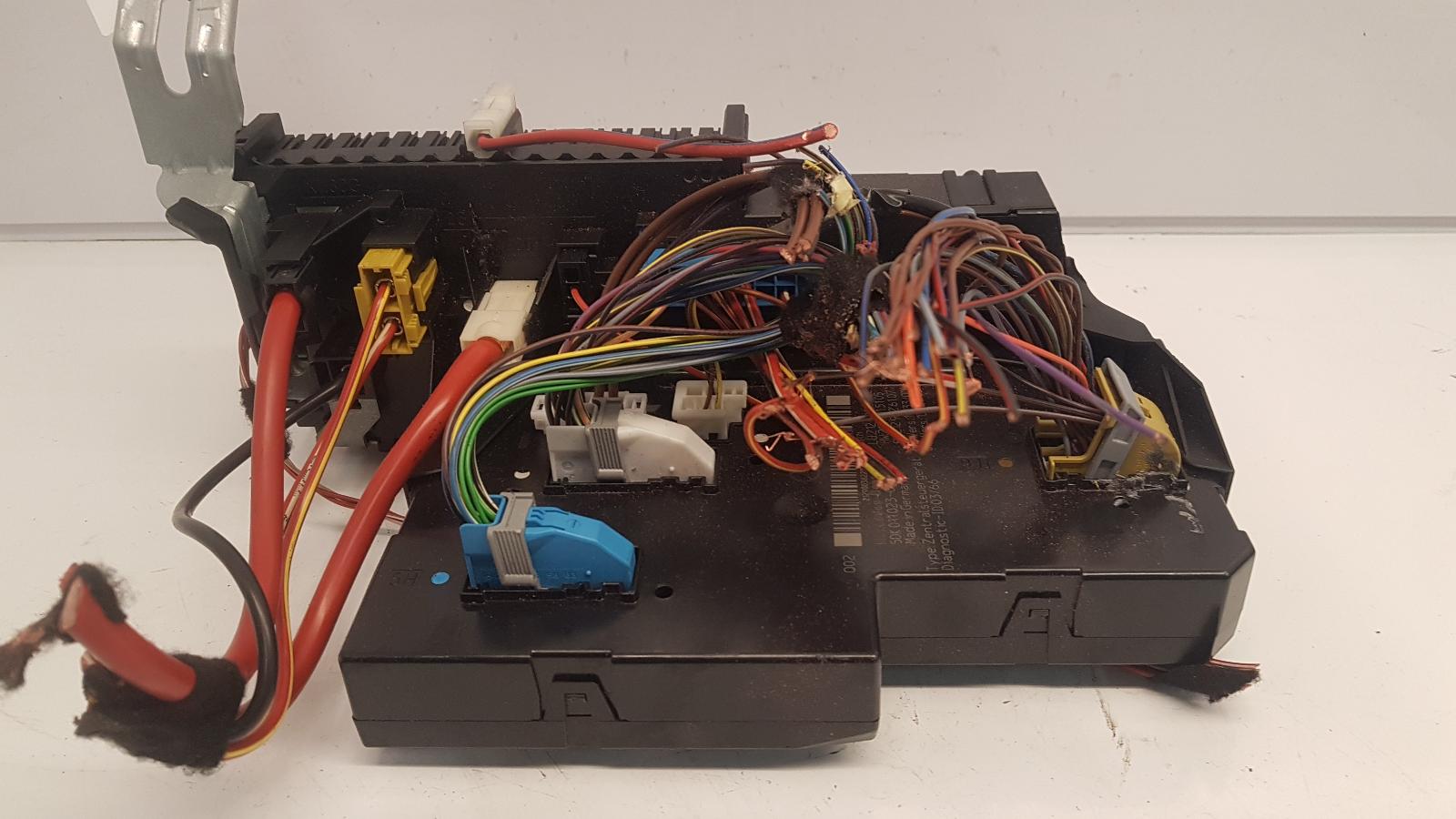 View Auto part Fuse Box Mercedes E Class 2016