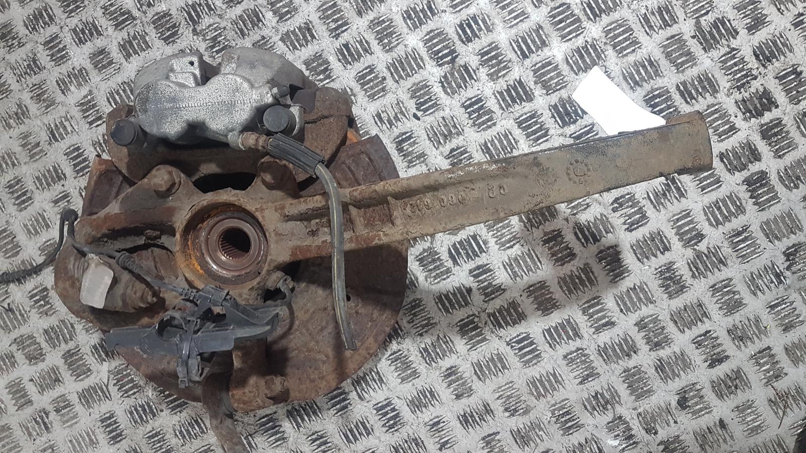 View Auto part LF Hub/Stub Axle Assembly Mercedes M Class 2005