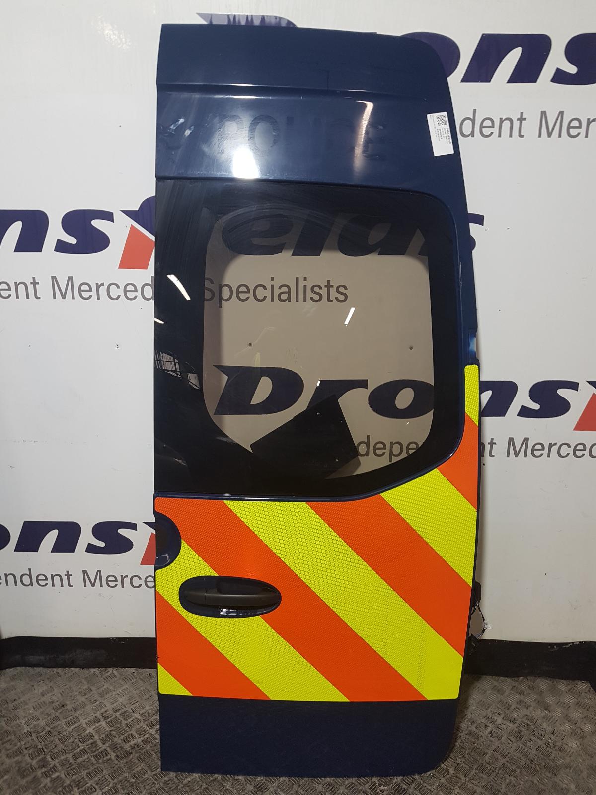 View Auto part R Rear Door Mercedes Sprinter 2019