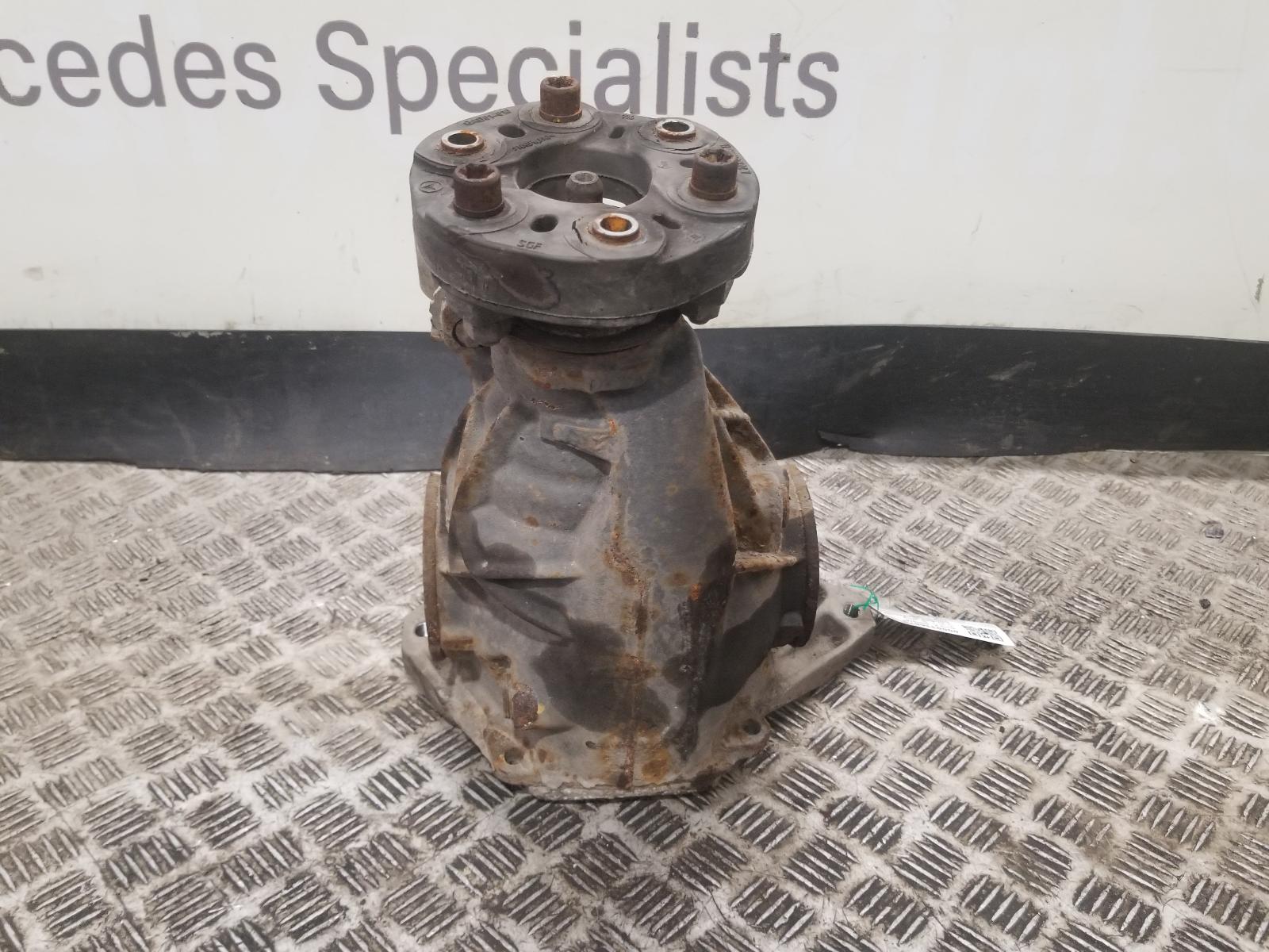View Auto part Differential Assembly Mercedes C Class 2015