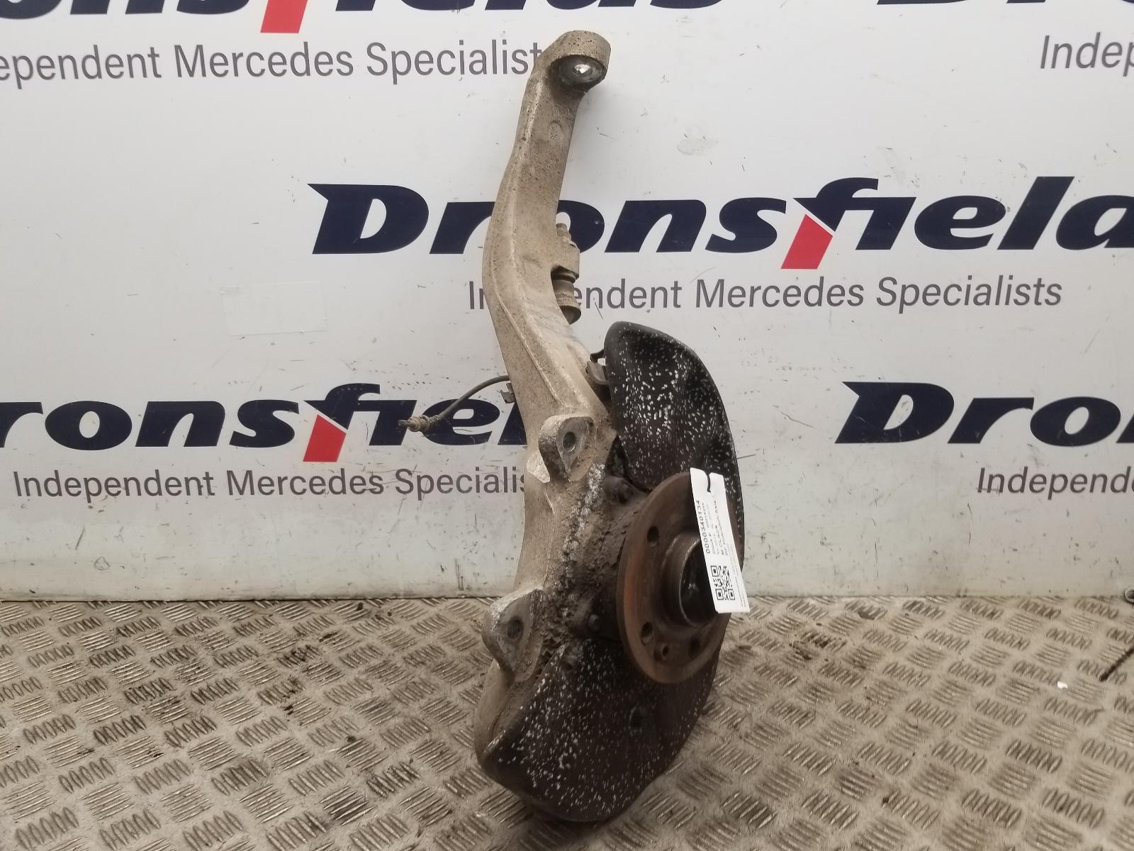 View Auto part RF Hub/Stub Axle Assembly Mercedes M Class 2012