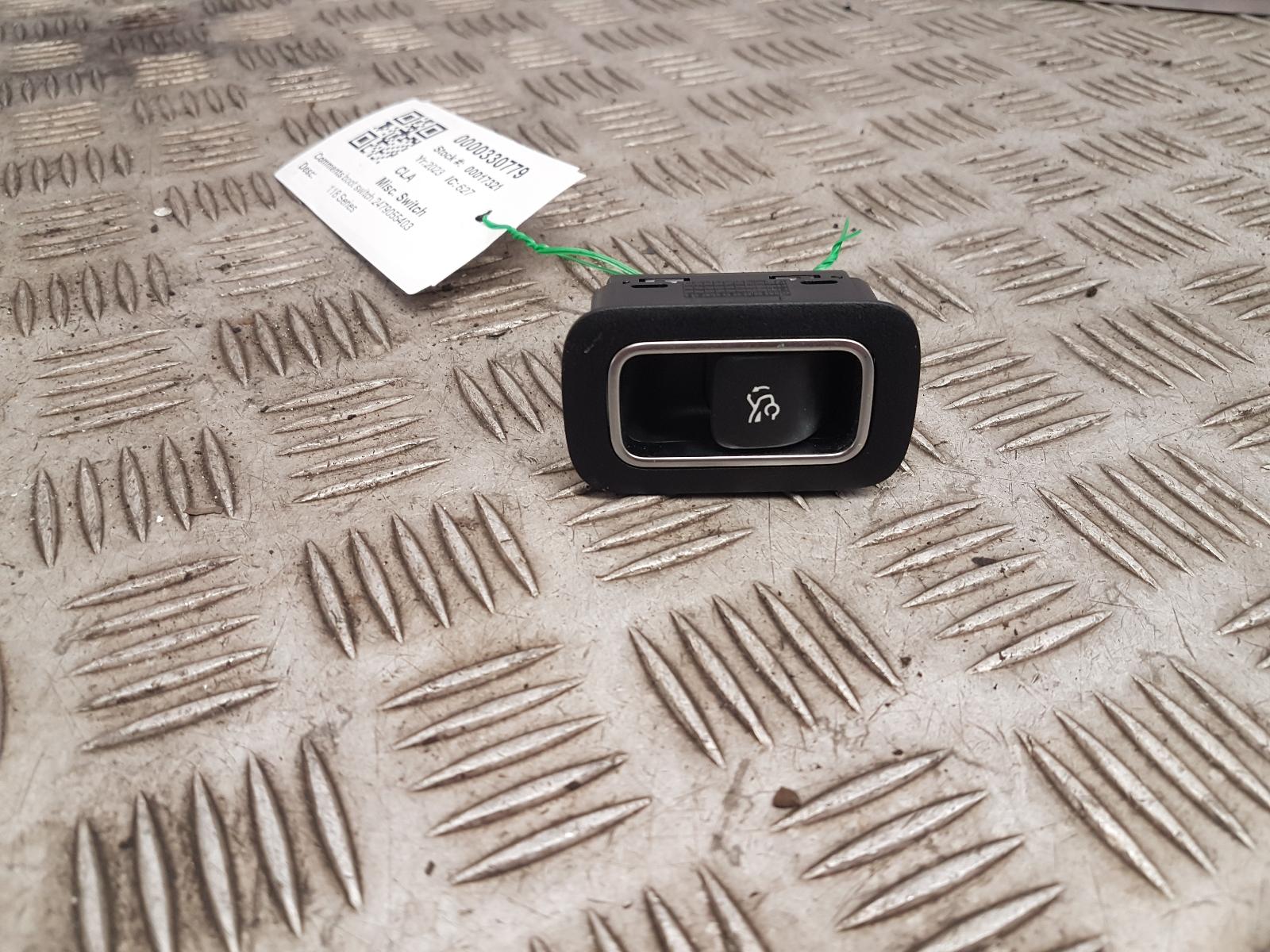 View Auto part Misc Switch Mercedes Cla 2023