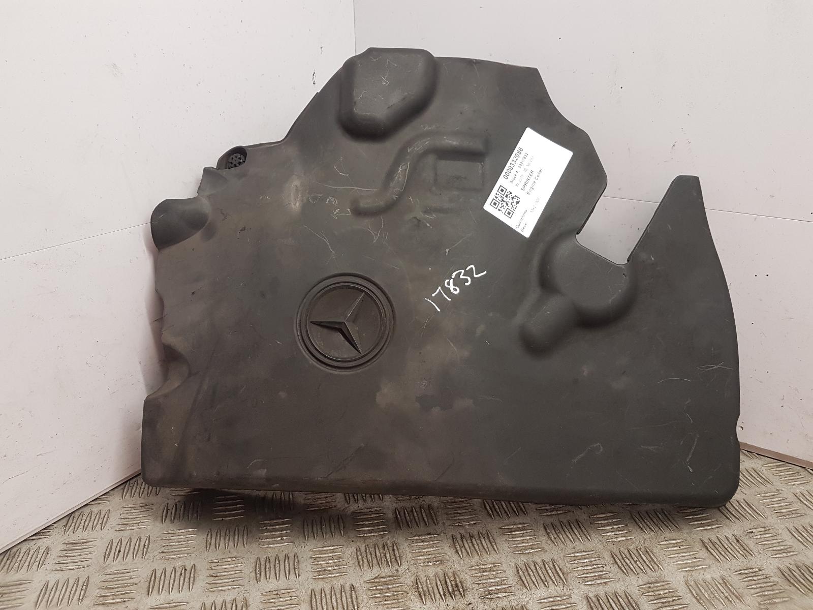 View Auto part Engine Cover Mercedes Sprinter 2019