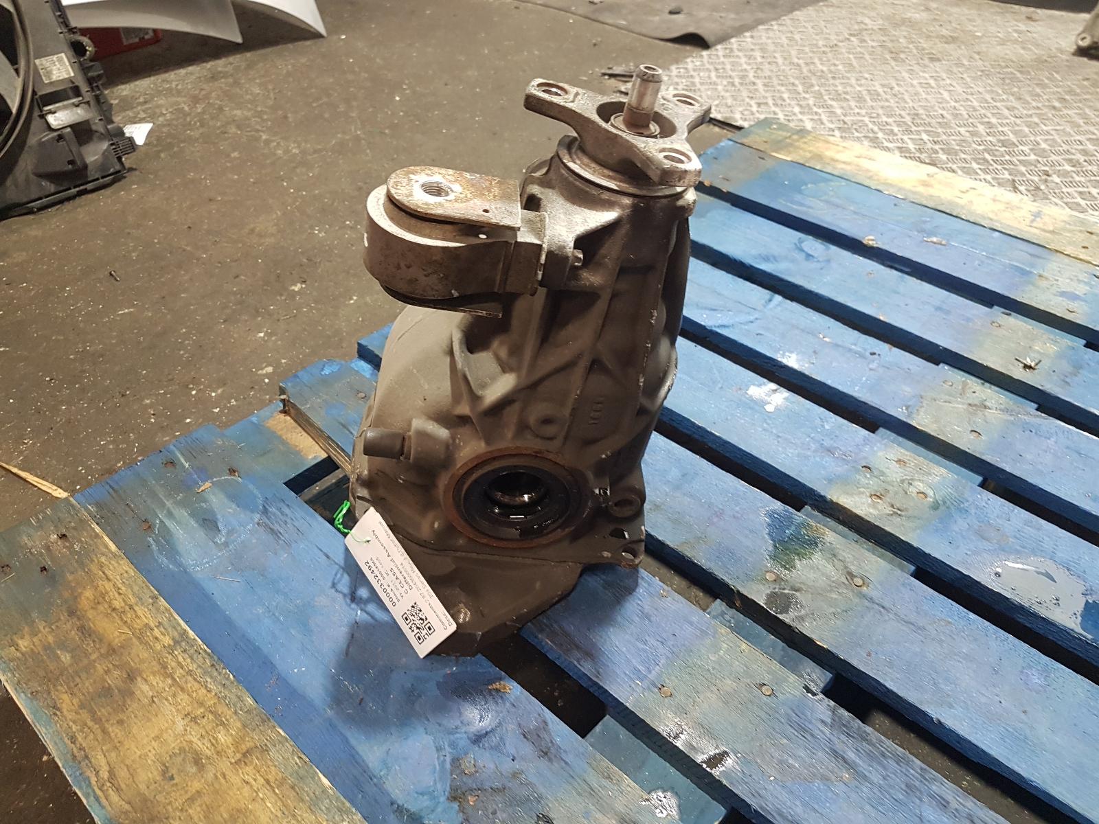 View Auto part Differential Assembly Mercedes C Class 2011