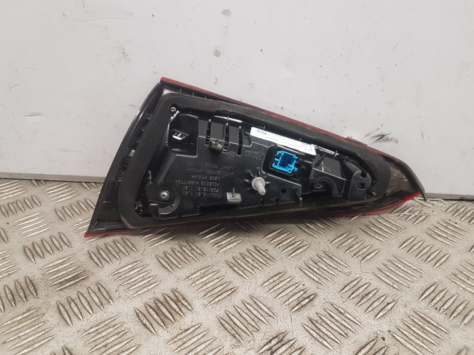 View Auto part R Taillight Mercedes A Class 2020