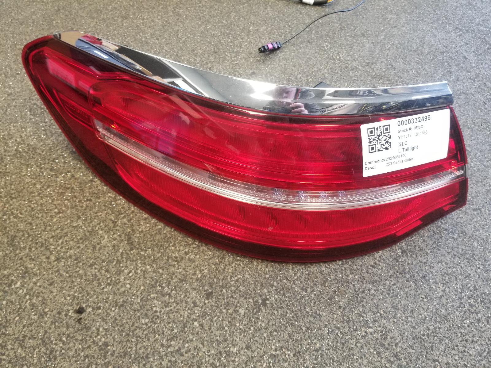 View Auto part L Taillight Mercedes Glc 2017