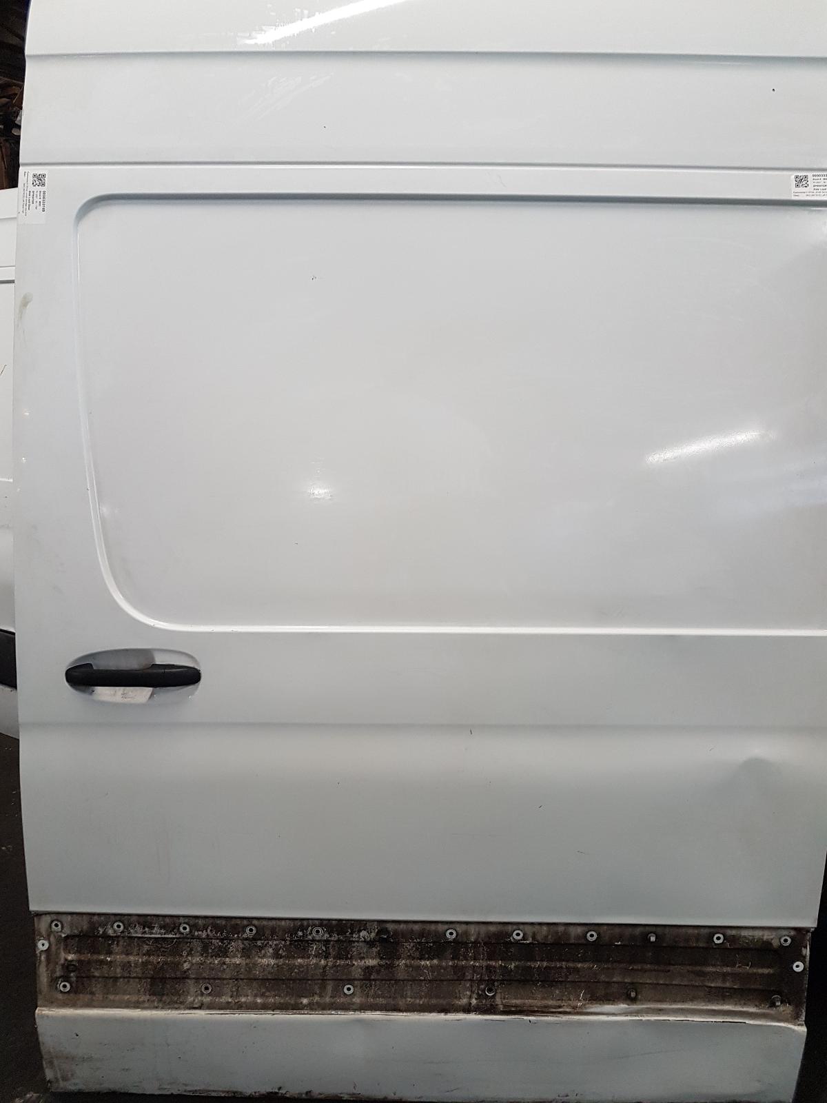 View Auto part Side Load Door Mercedes Sprinter 2021