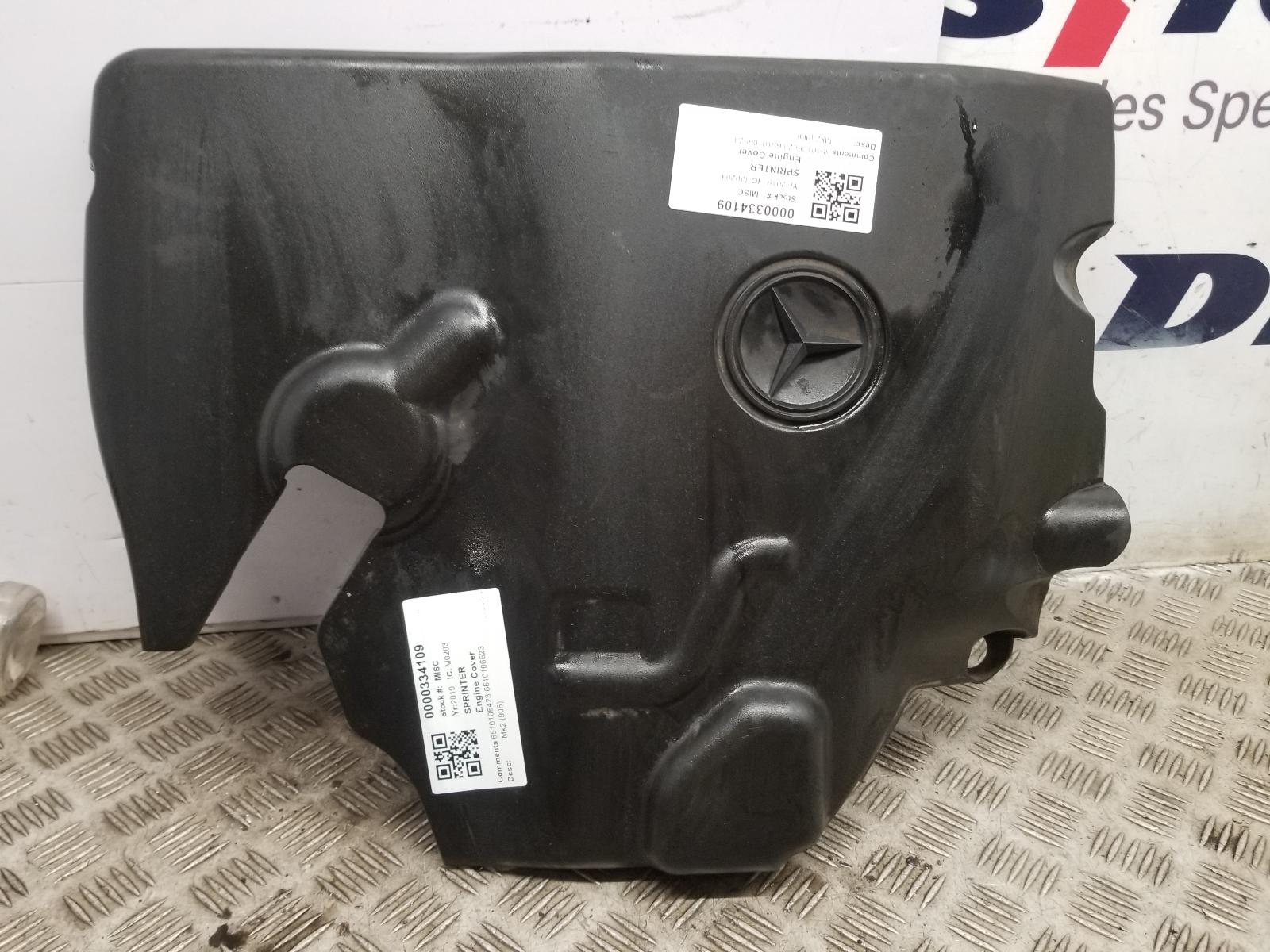 View Auto part Engine Cover Mercedes Sprinter 2019