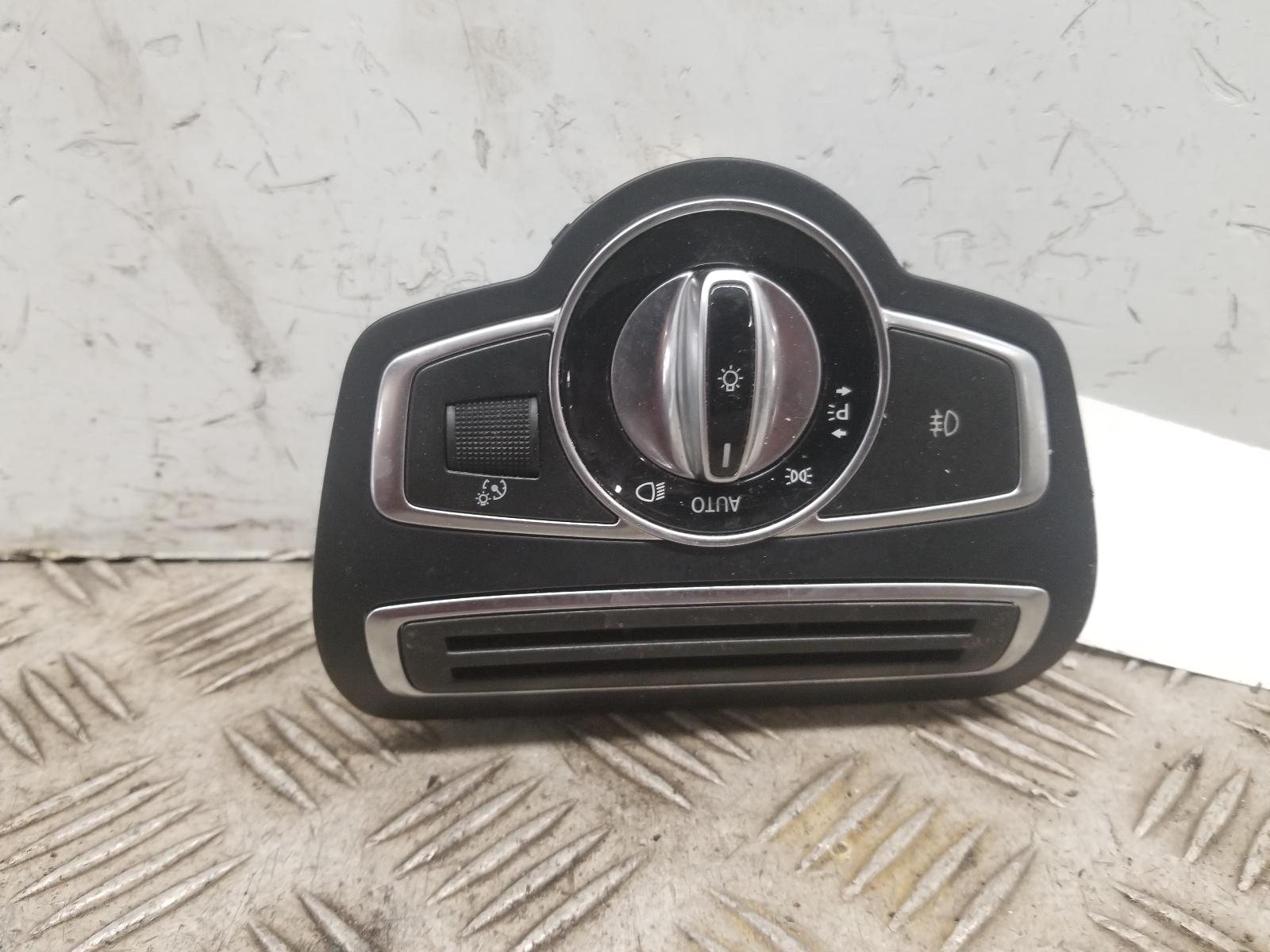 View Auto part Headlight Switch Mercedes C Class 2014