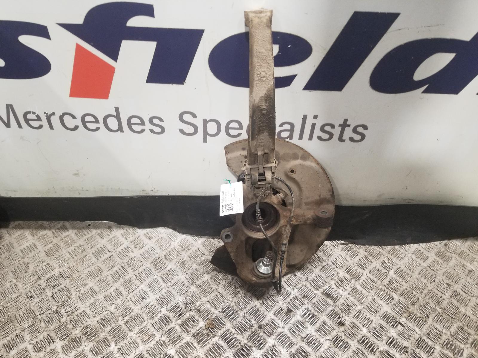 View Auto part LF Hub/Stub Axle Assembly Mercedes M Class 2011