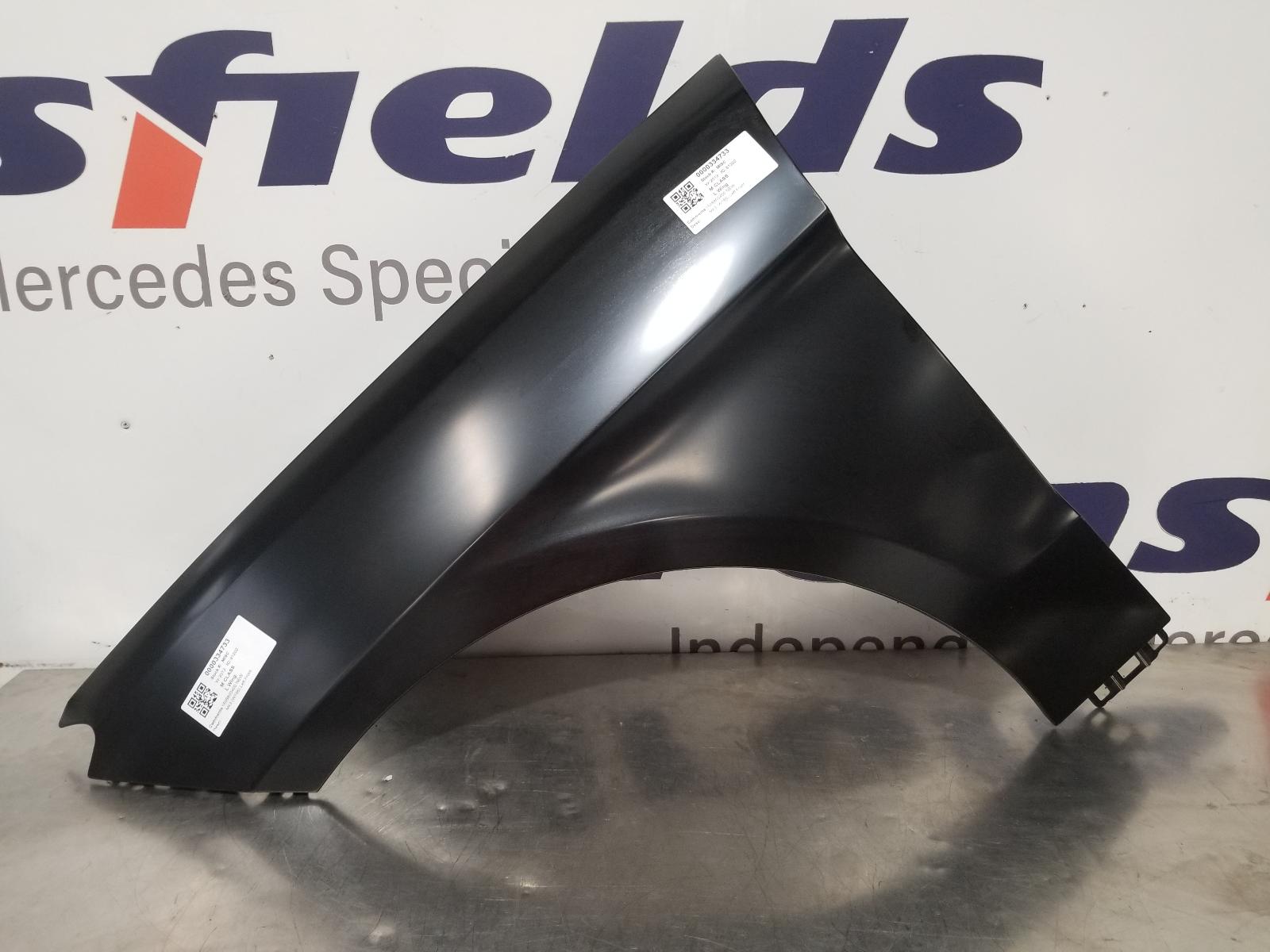 View Auto part L Wing Mercedes M Class 2013