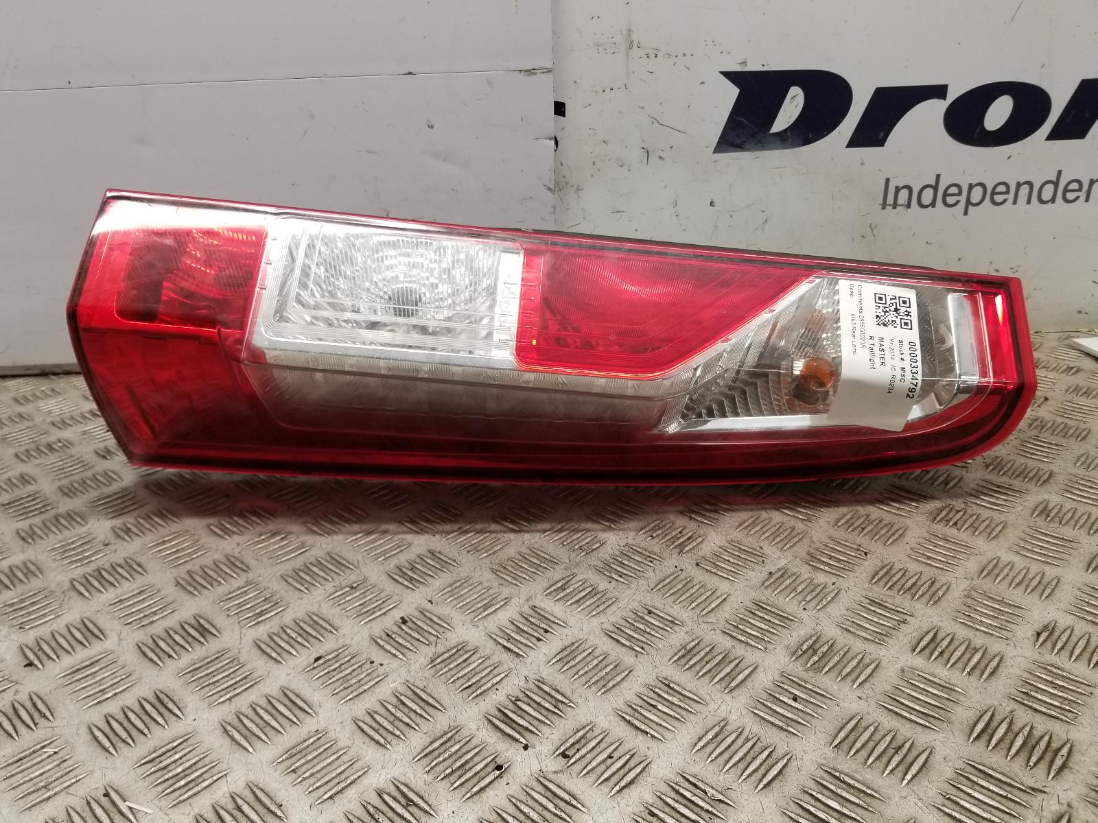 View Auto part R Taillight Renault Master 2014