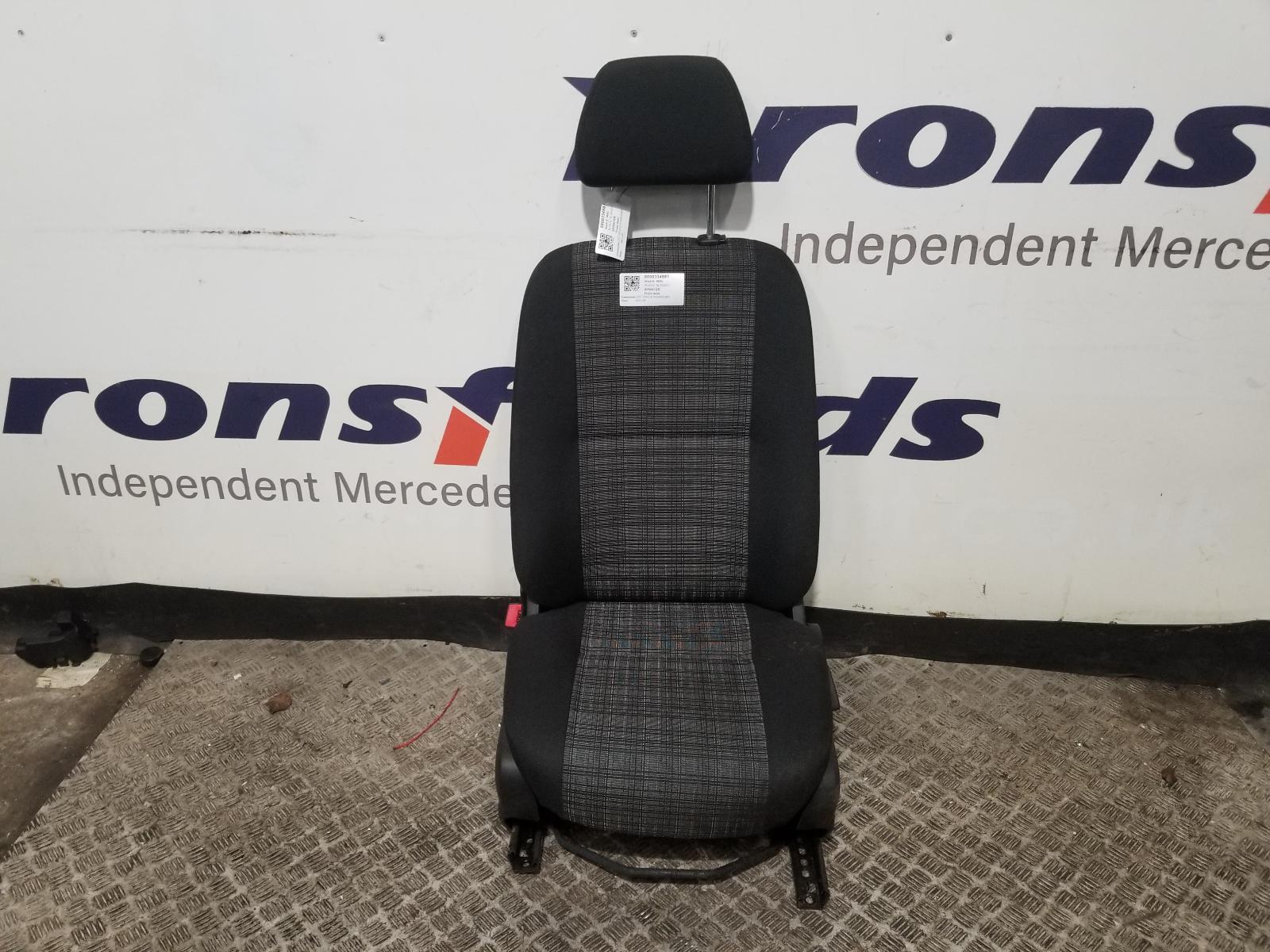 View Auto part Front Seat Mercedes Sprinter 2018
