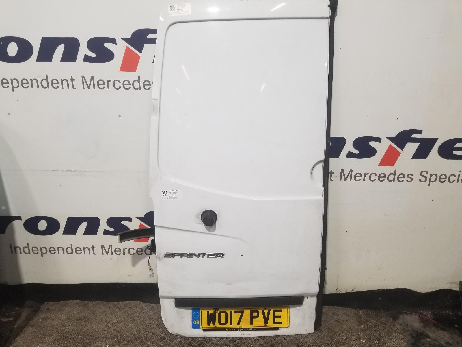 View Auto part L Rear Door Mercedes Sprinter 2017