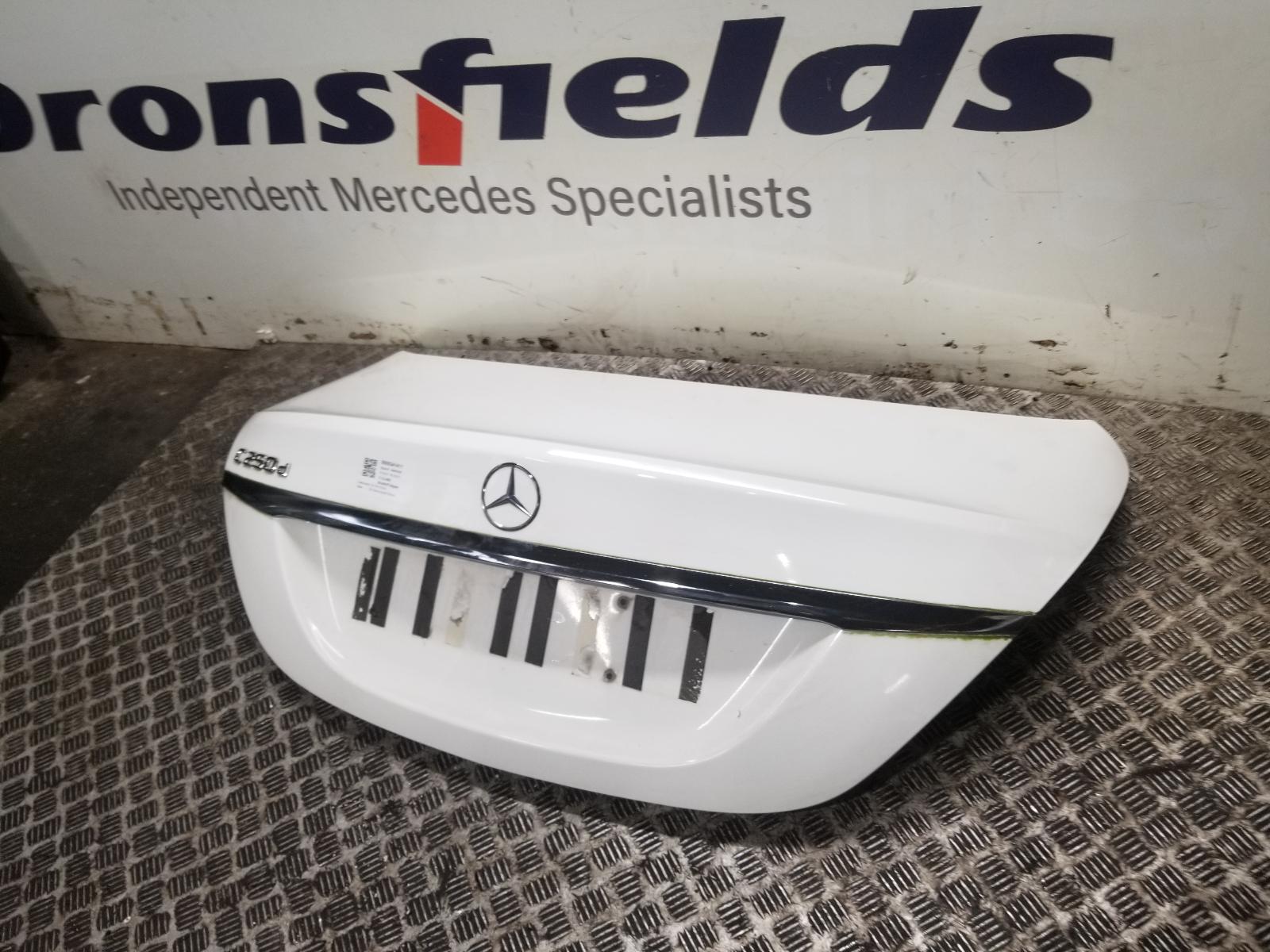 View Auto part Bootlid/Tailgate Mercedes C Class 2016