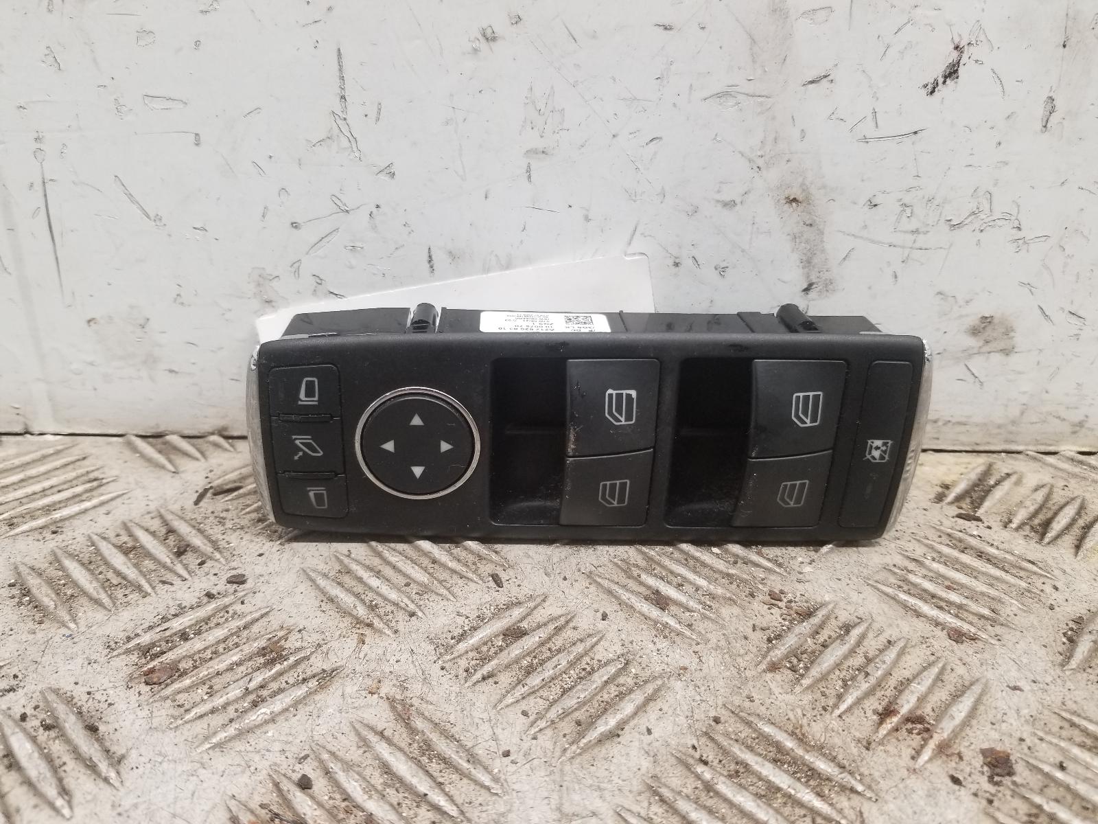 View Auto part Elect. Window Switch Mercedes C Class 2009