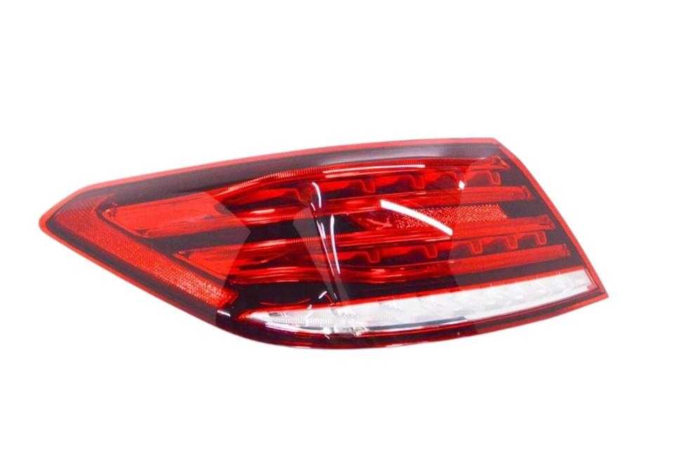 View Auto part L Taillight Mercedes E Class 2014