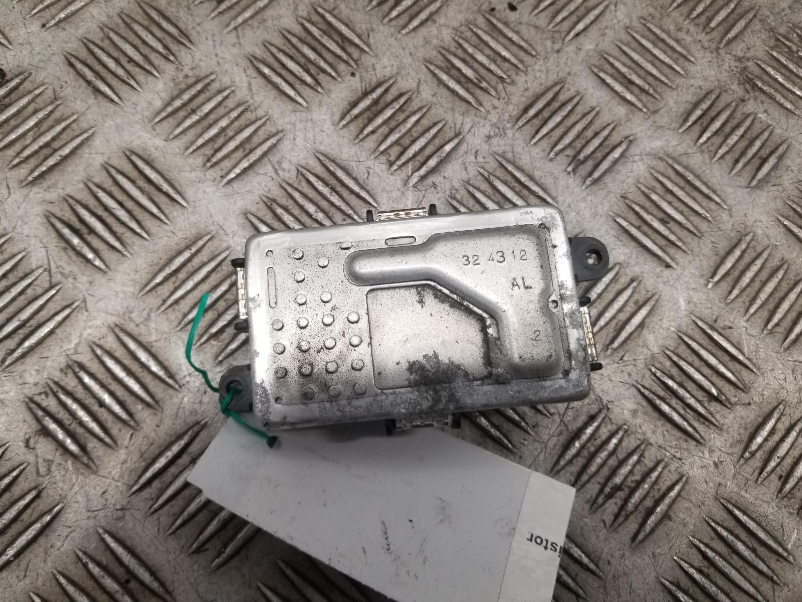 View Auto part Heater Rheostat Mercedes C Class 2013