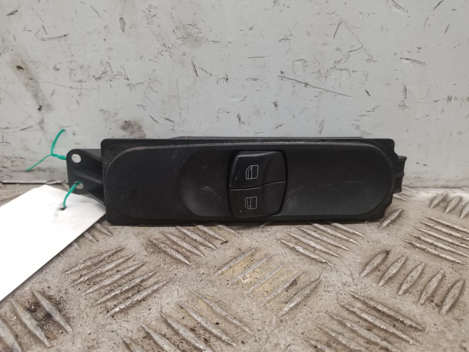View Auto part Elect. Window Switch Mercedes Sprinter 2018