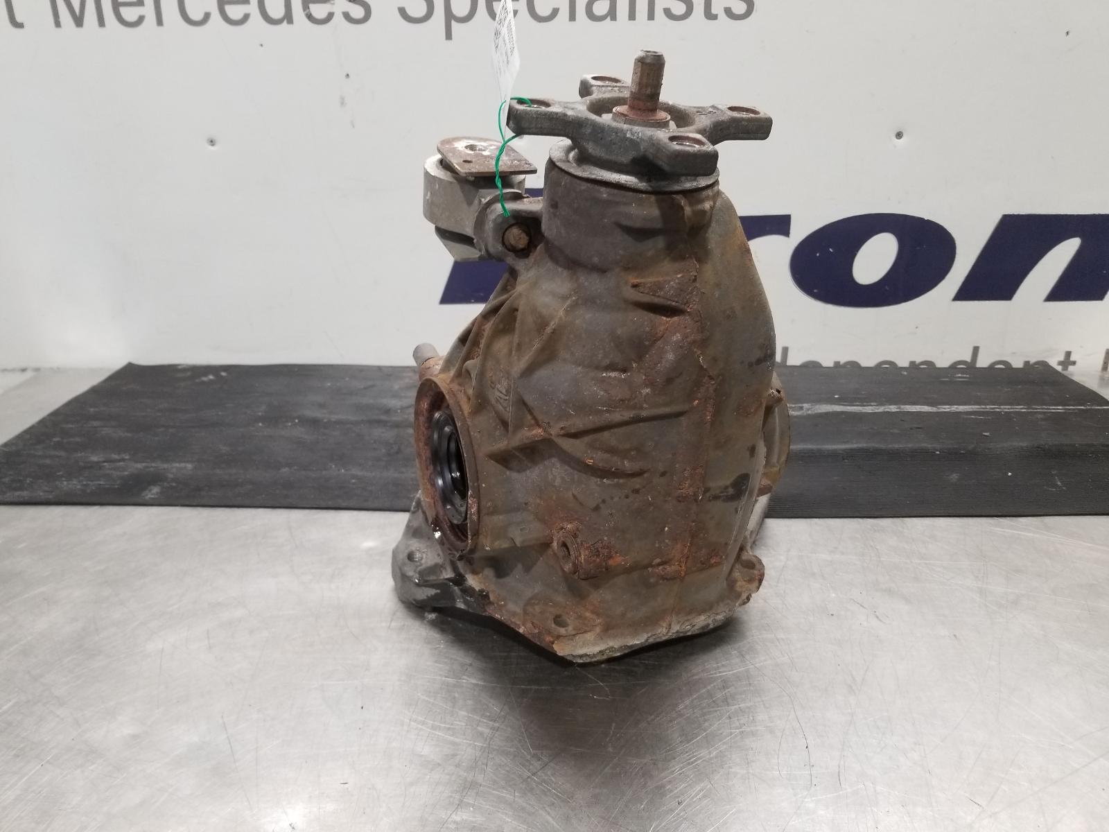 View Auto part Differential Assembly Mercedes C Class 2017